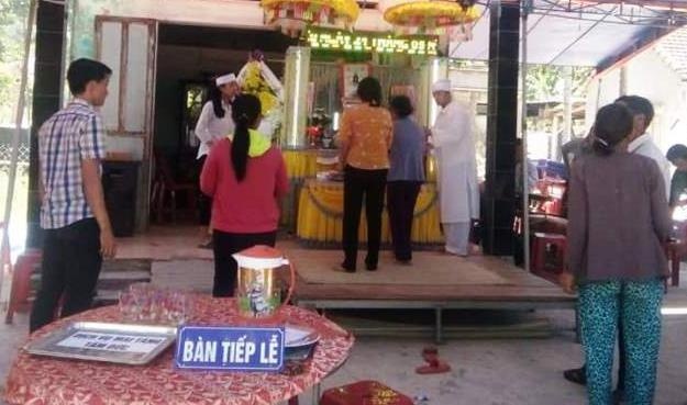 đặc cách thí sinh có cha đâm mẹ ảnh 1 dac cach thi sinh co cha dam me anh 1