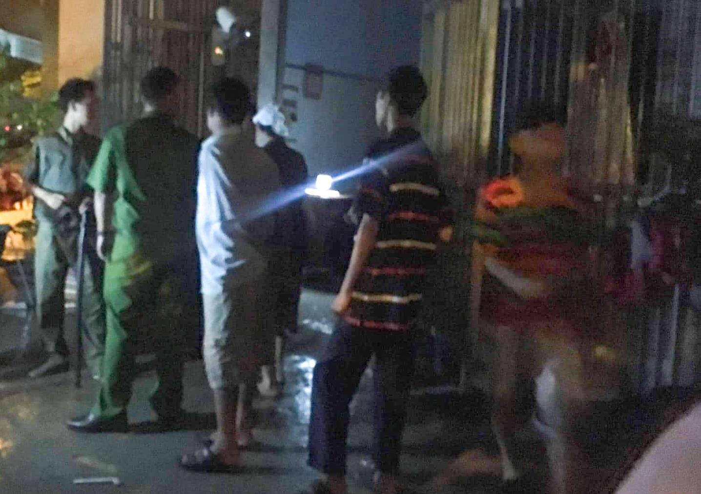 Nam sinh lop 11 tu vong tai nha do bi dien giat hinh anh