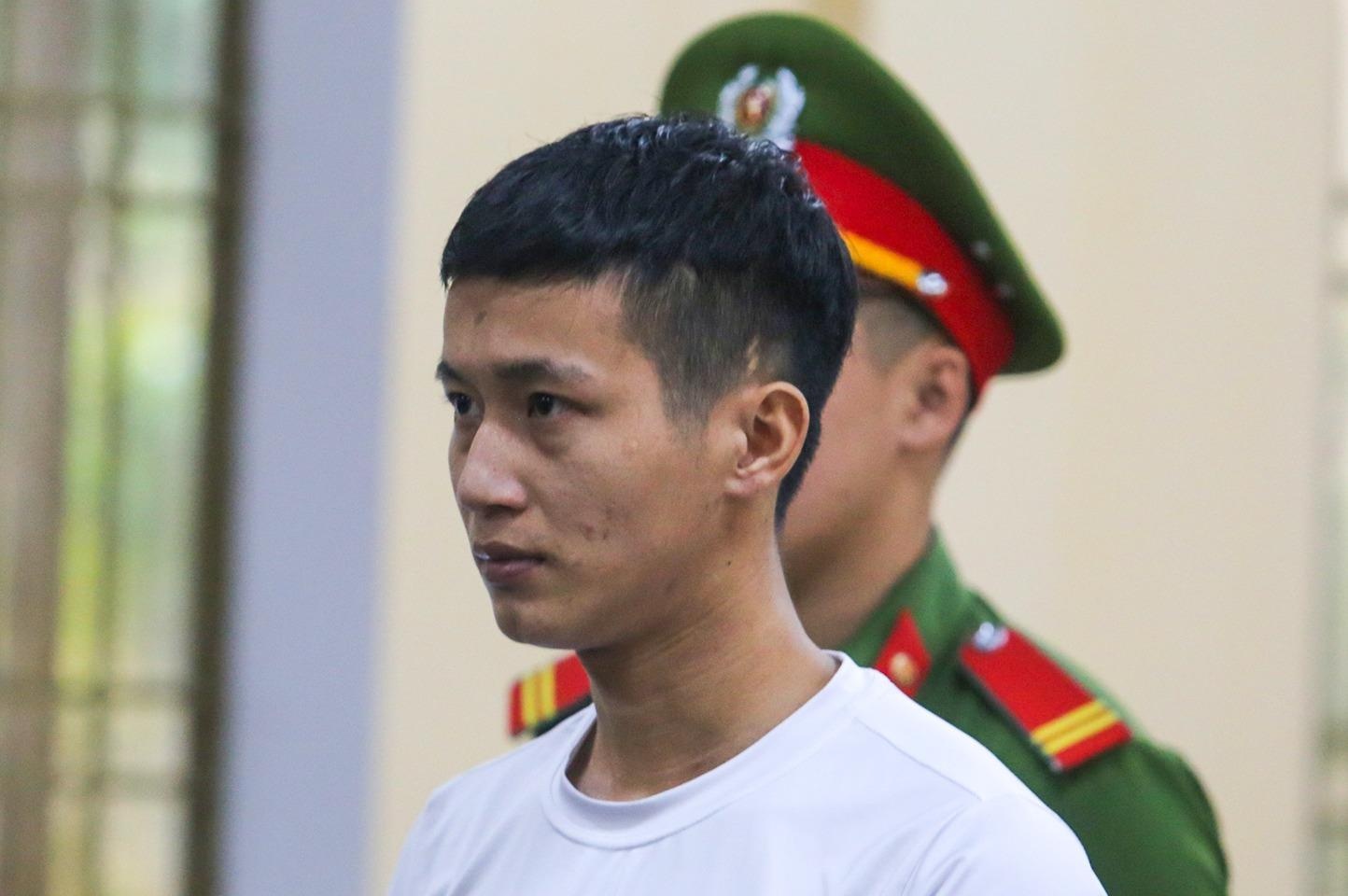 Y an 10 nam tu voi ke dam vo ho hinh anh