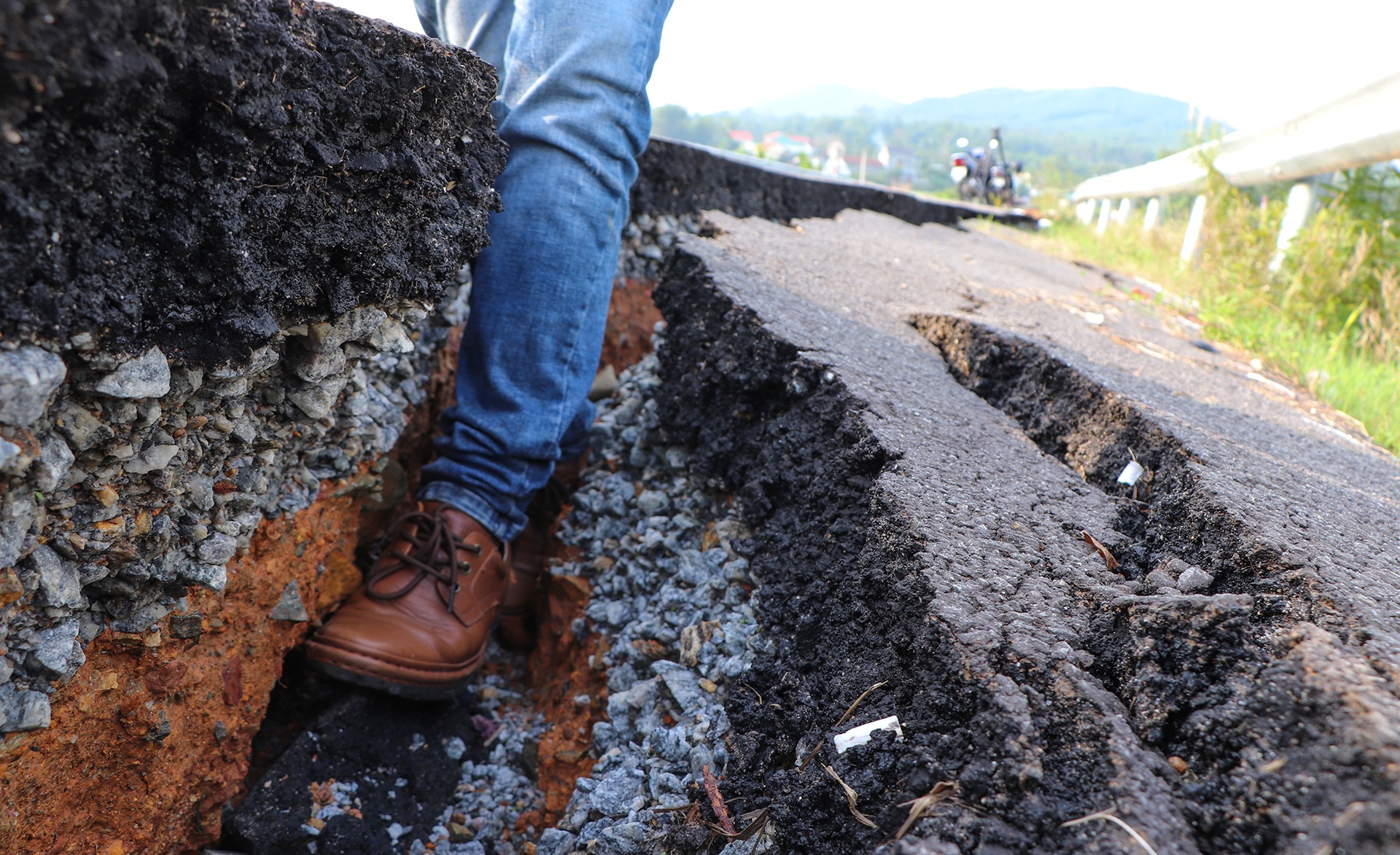 cao toc Da Nang - Quang Ngai anh 2