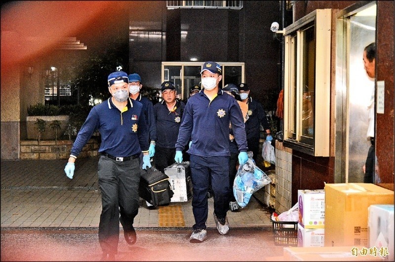 Hai mẹ con bị cắt cổ ảnh 2 Hai me con bi cat co anh 2