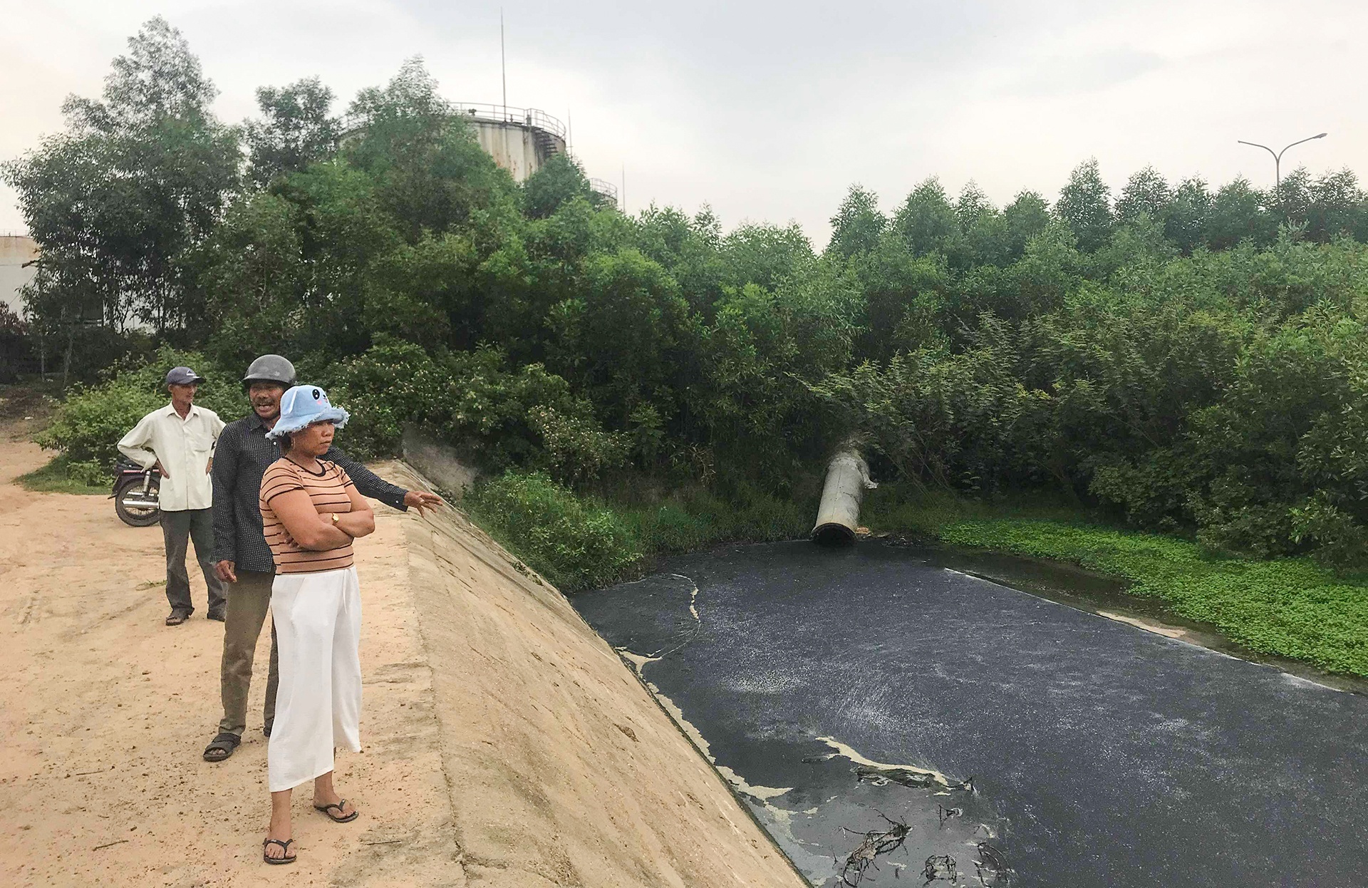 nha may con xa thai,  nha may con gay o nhiem,  nha may con Dai Tan,  xa thai,  o nhiem moi truong,  Quang Nam anh 2