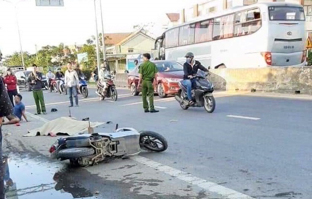 tai xe oto bo tron sau tai nan anh 1