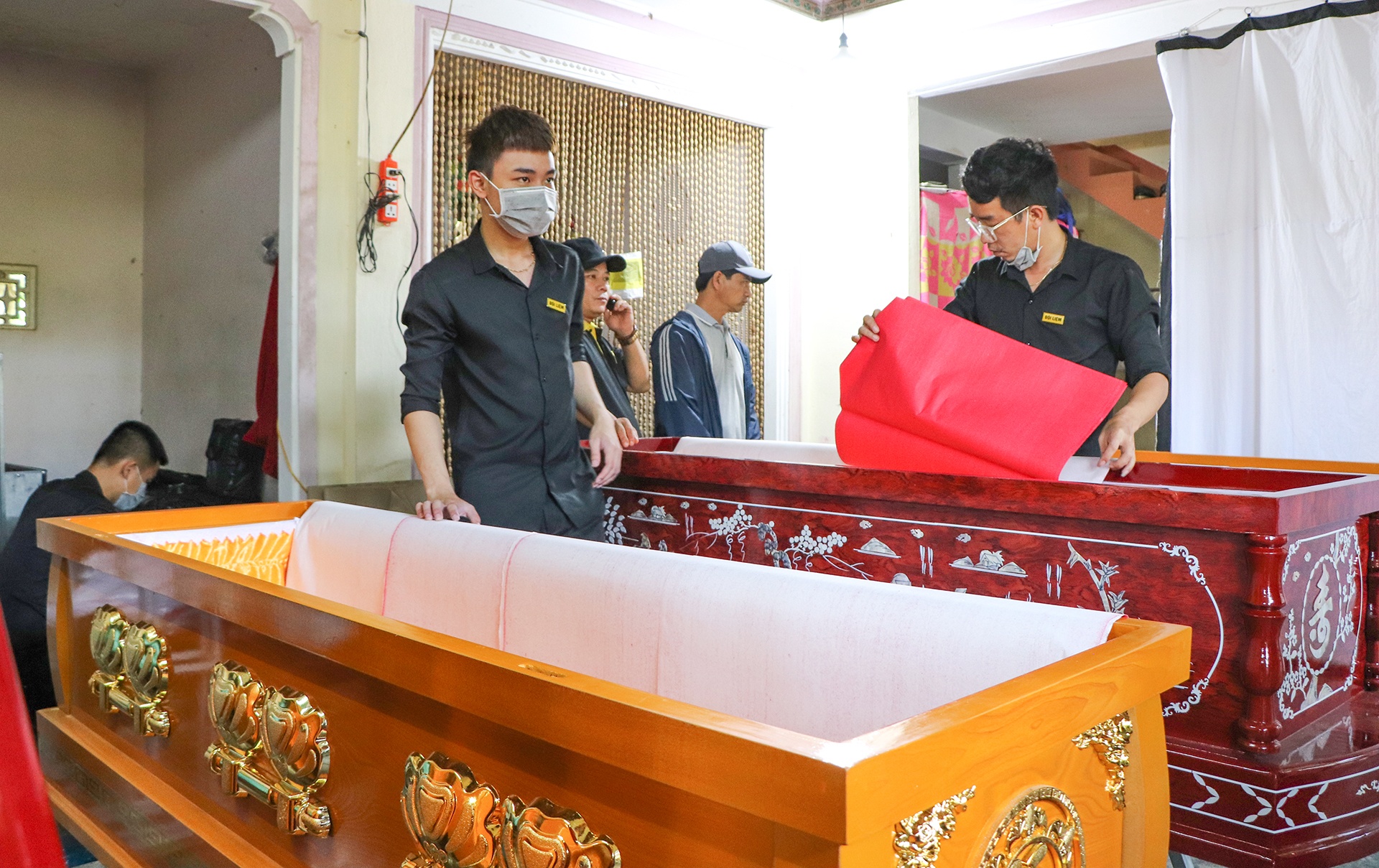 lat ghe 6 nguoi chet anh 3