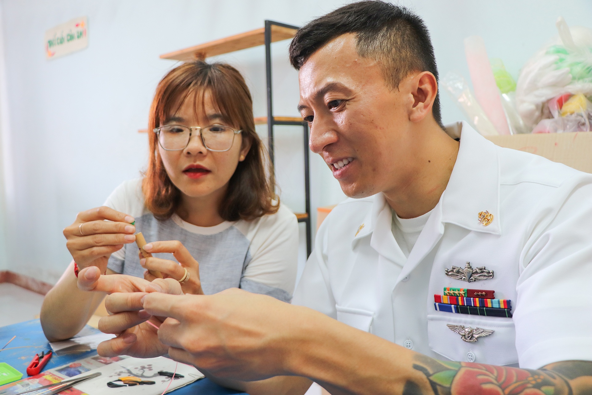 Thuy thu tau san bay My: 'Toi hanh phuc khi duoc quay lai Viet Nam' hinh anh