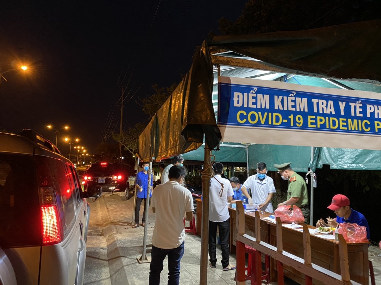 cach ly tap trung nguoi ve tu vung dich anh 2