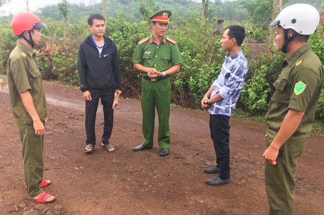 dung hien truong vu cuop tai san anh 2