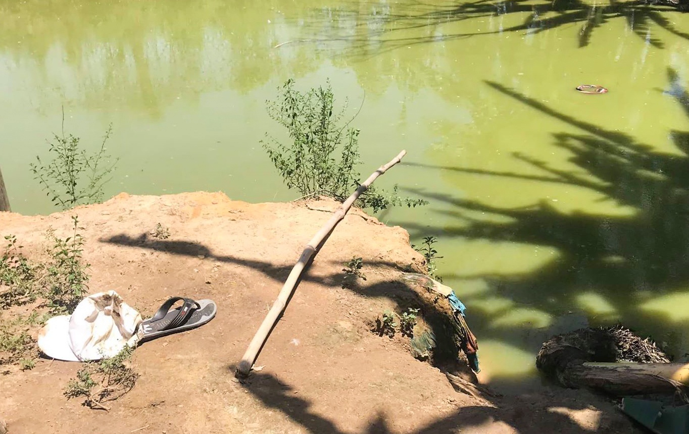 Hai cha con bi dien giat tu vong khi bat ca hinh anh