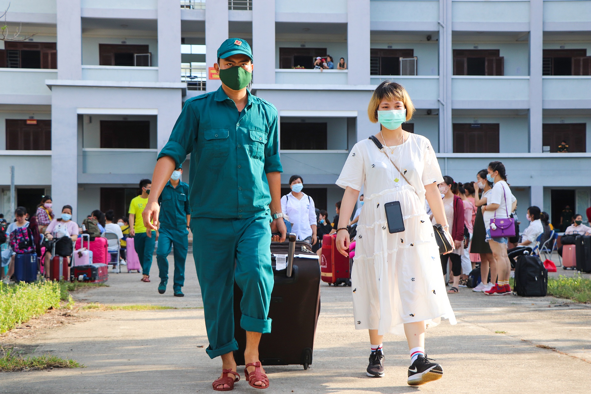 227 ba bau hoan thanh cach ly tap trung anh 5