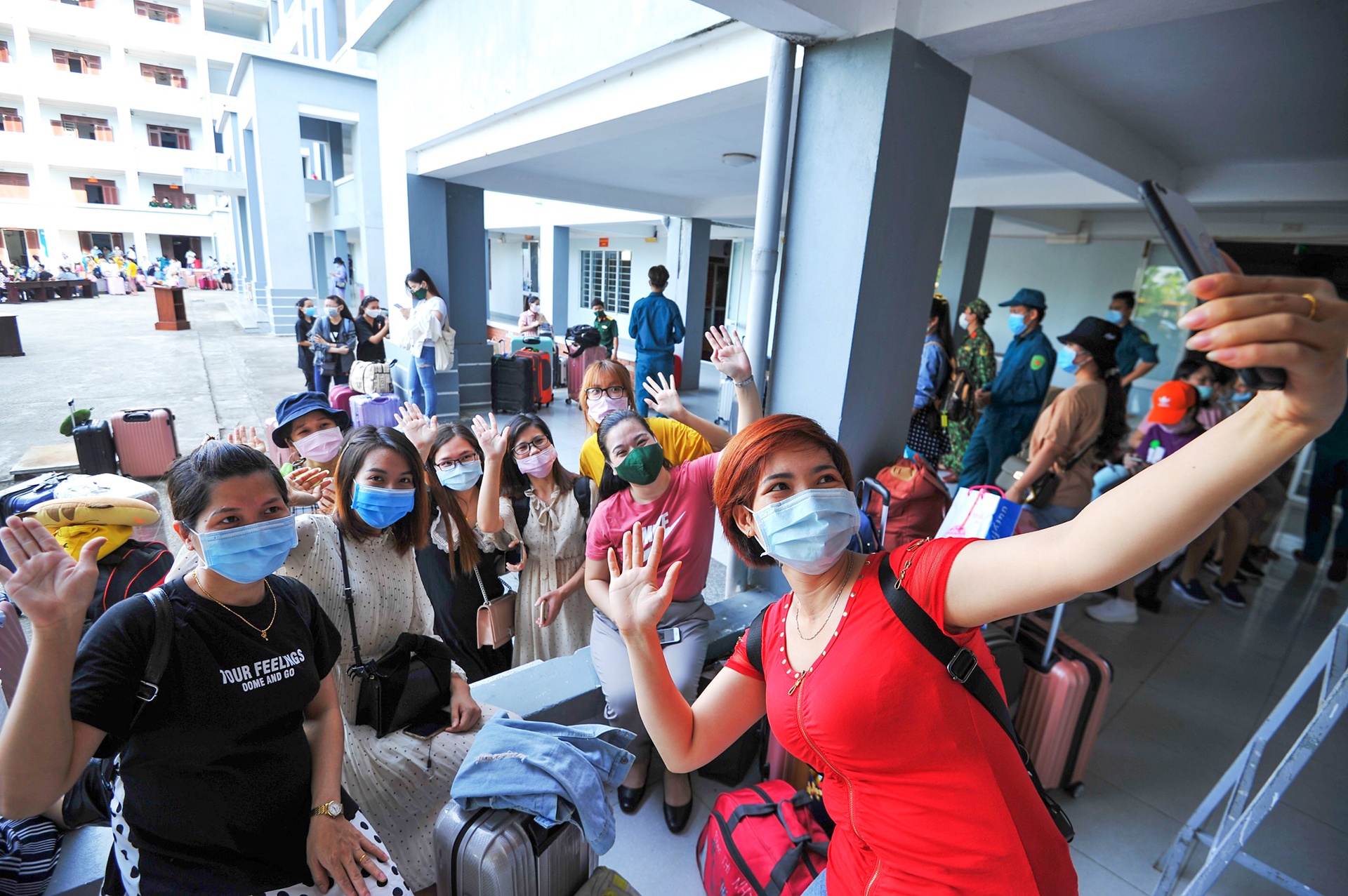 227 ba bau hoan thanh cach ly tap trung anh 10