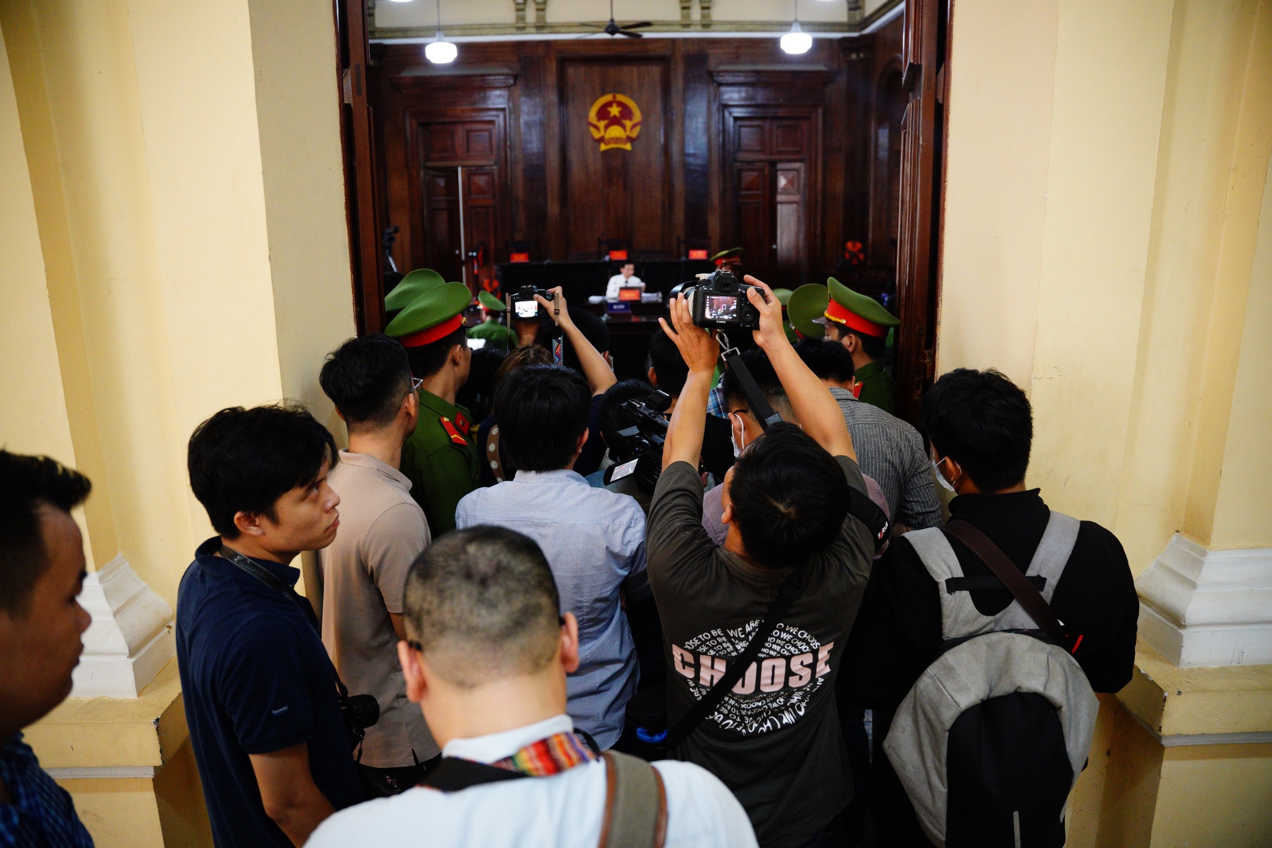 Phuc XO hau toa anh 3