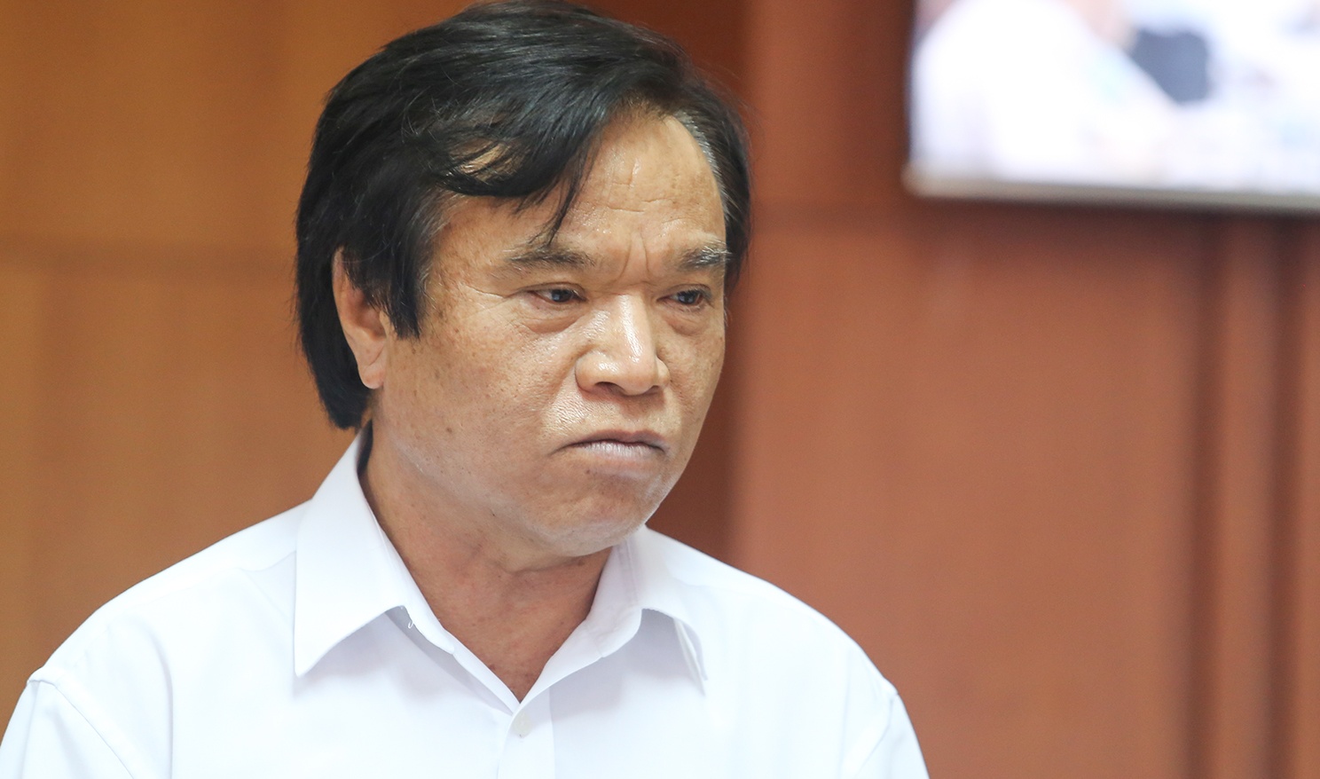 Giam doc So Tai chinh Quang Nam xin nghi viec hinh anh