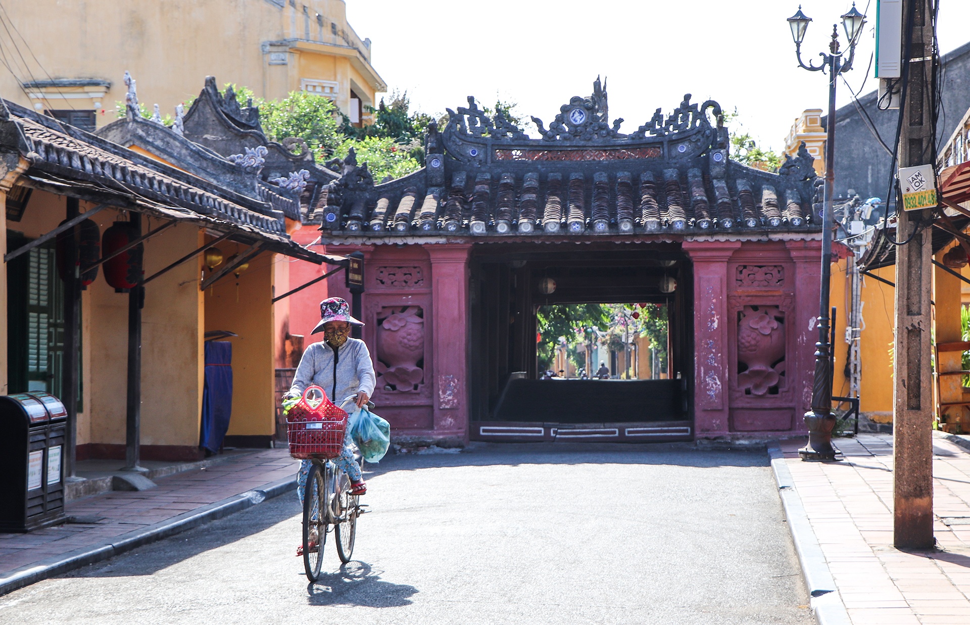 cach ly xa hoi TP Hoi An anh 1