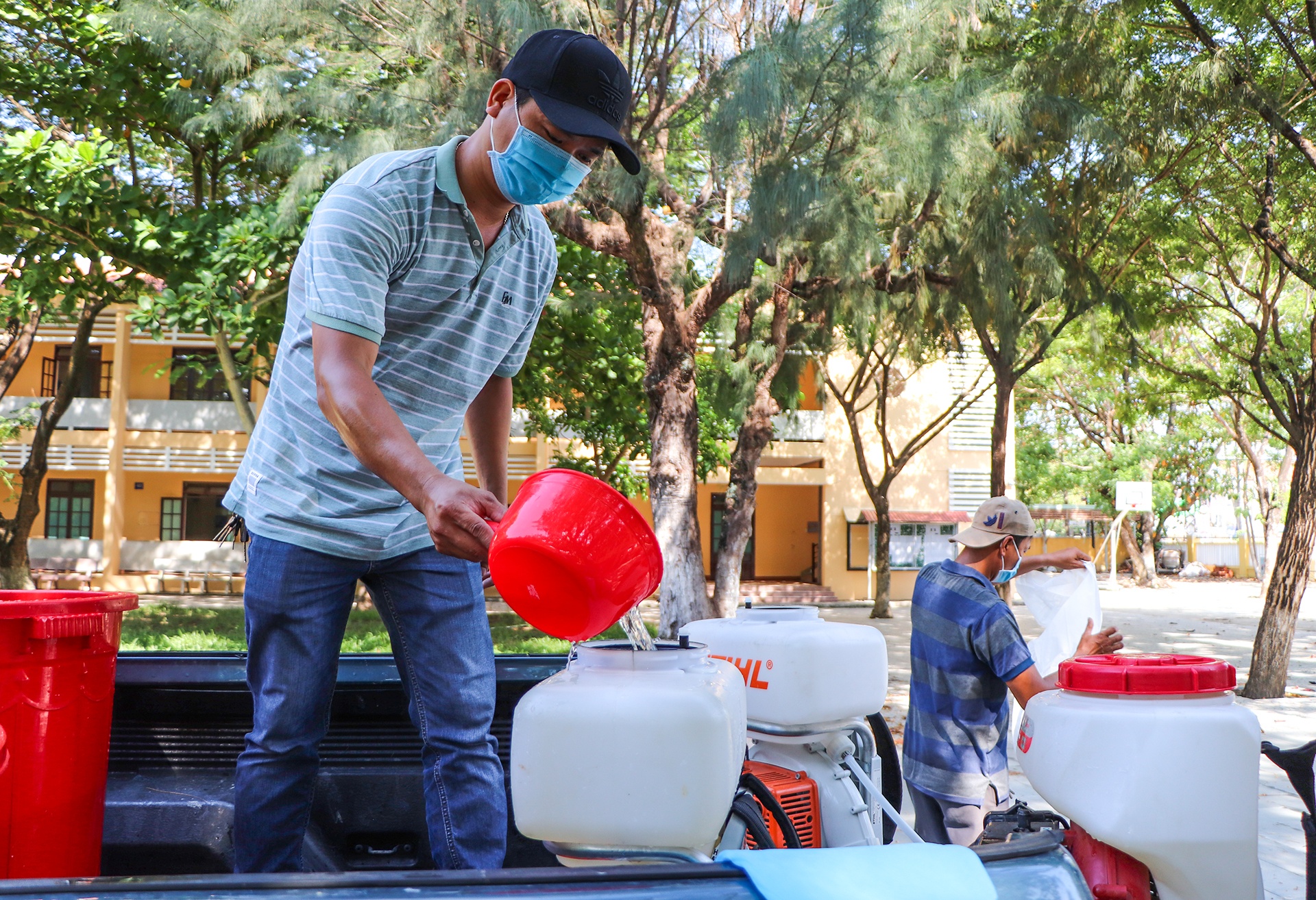 khử khuẩn trường học  ảnh 2 khu khuan truong hoc anh 2