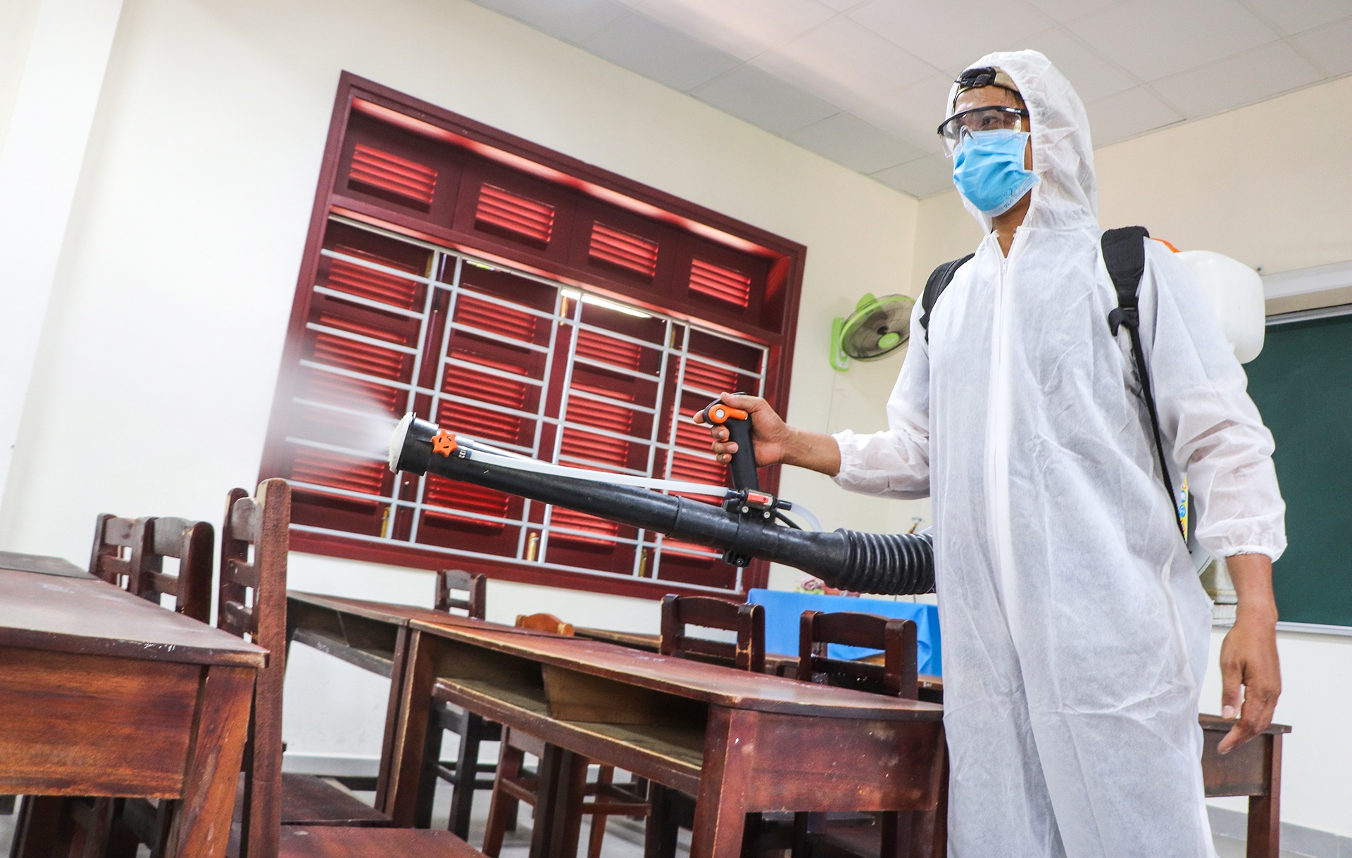 khử khuẩn trường học  ảnh 4 khu khuan truong hoc anh 4