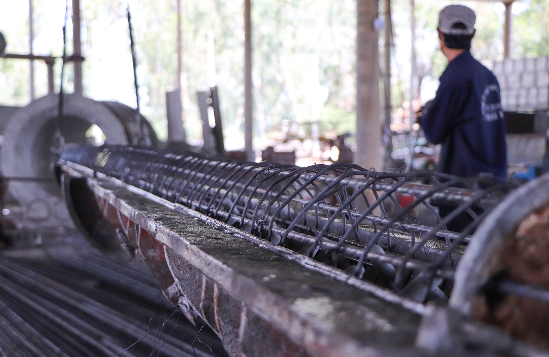 quy trinh lam cot dien du ung luc anh 5