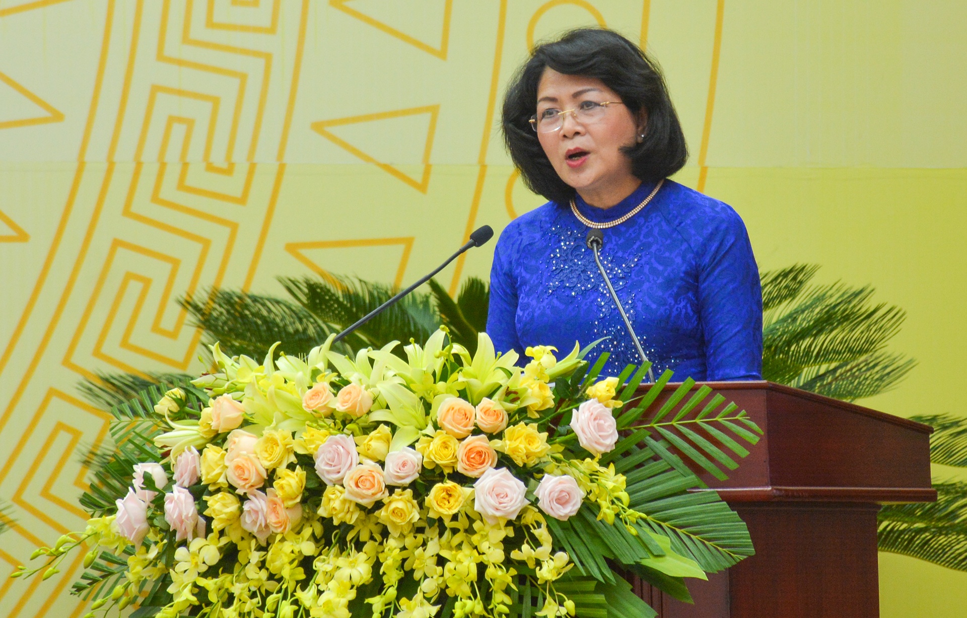 Pho chu tich nuoc: 'Can phat huy tinh sang tao cua con nguoi xu Quang' hinh anh