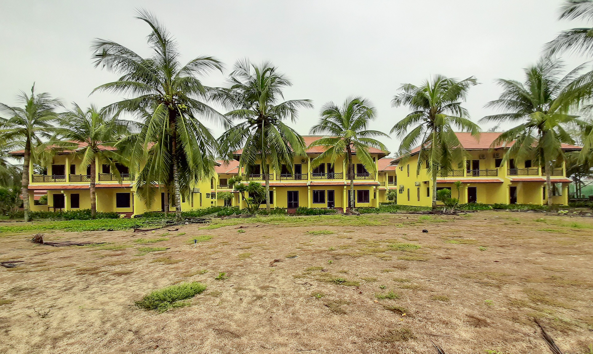 resort tram ty o Hoi An bi song danh sat lo anh 11