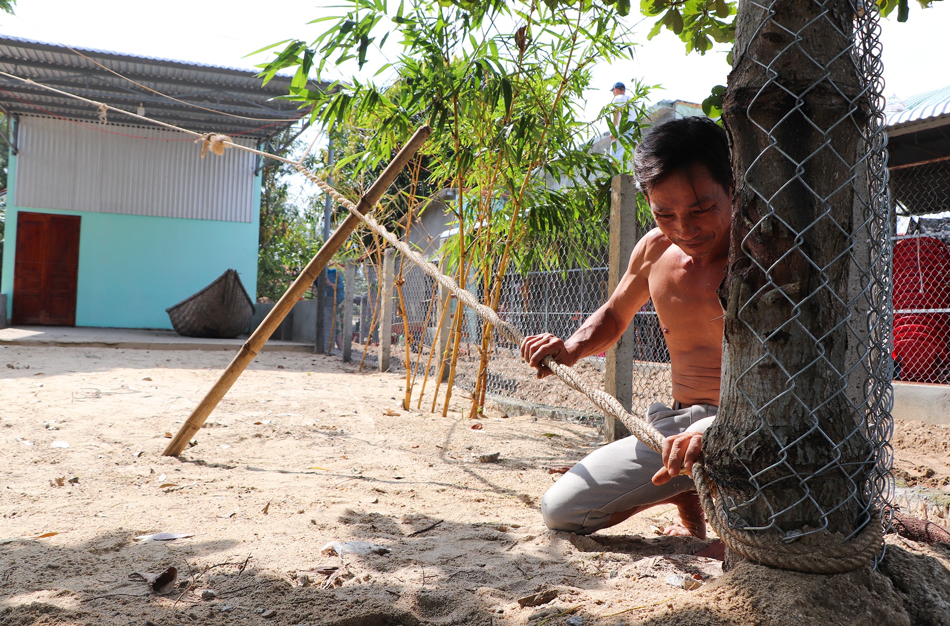 chang chong nha truoc bao so 9 anh 6