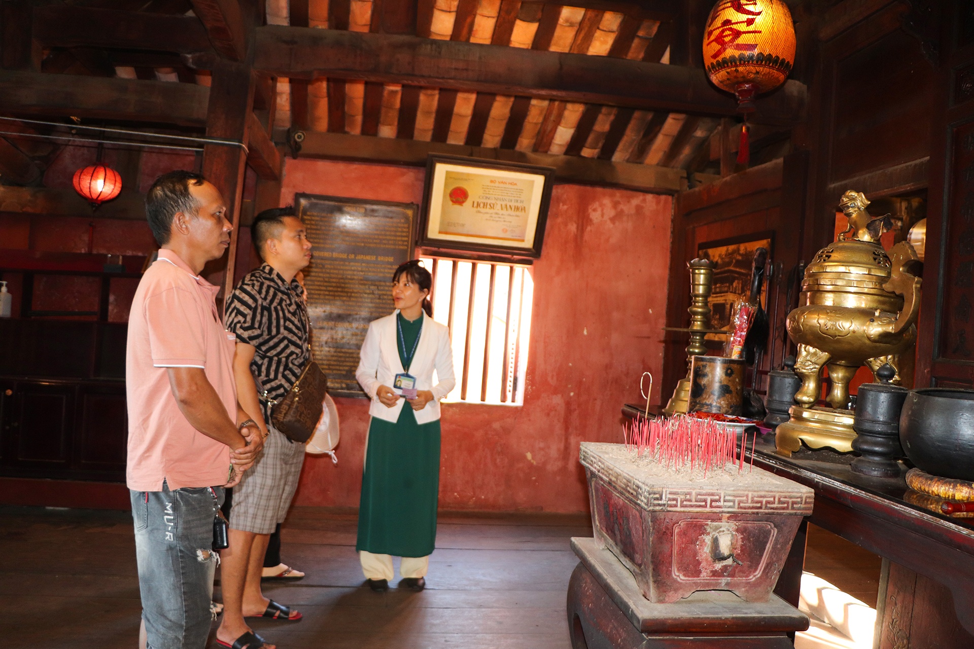 du khach tham quan Hoi An anh 9