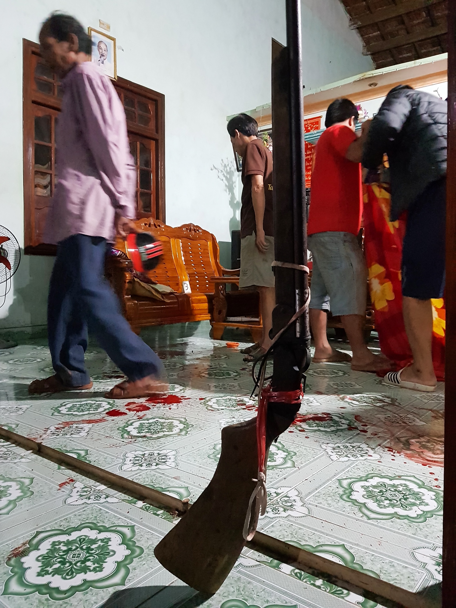 no sung mot nguoi chet anh 1