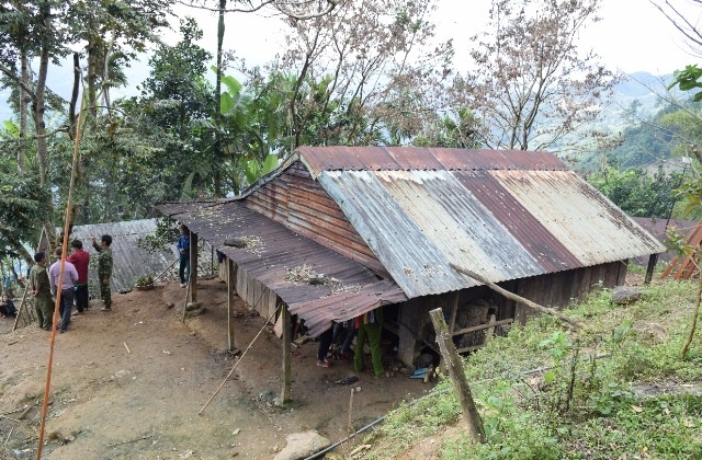 đâm chết người cùng thôn ảnh 1 dam chet nguoi cung thon anh 1