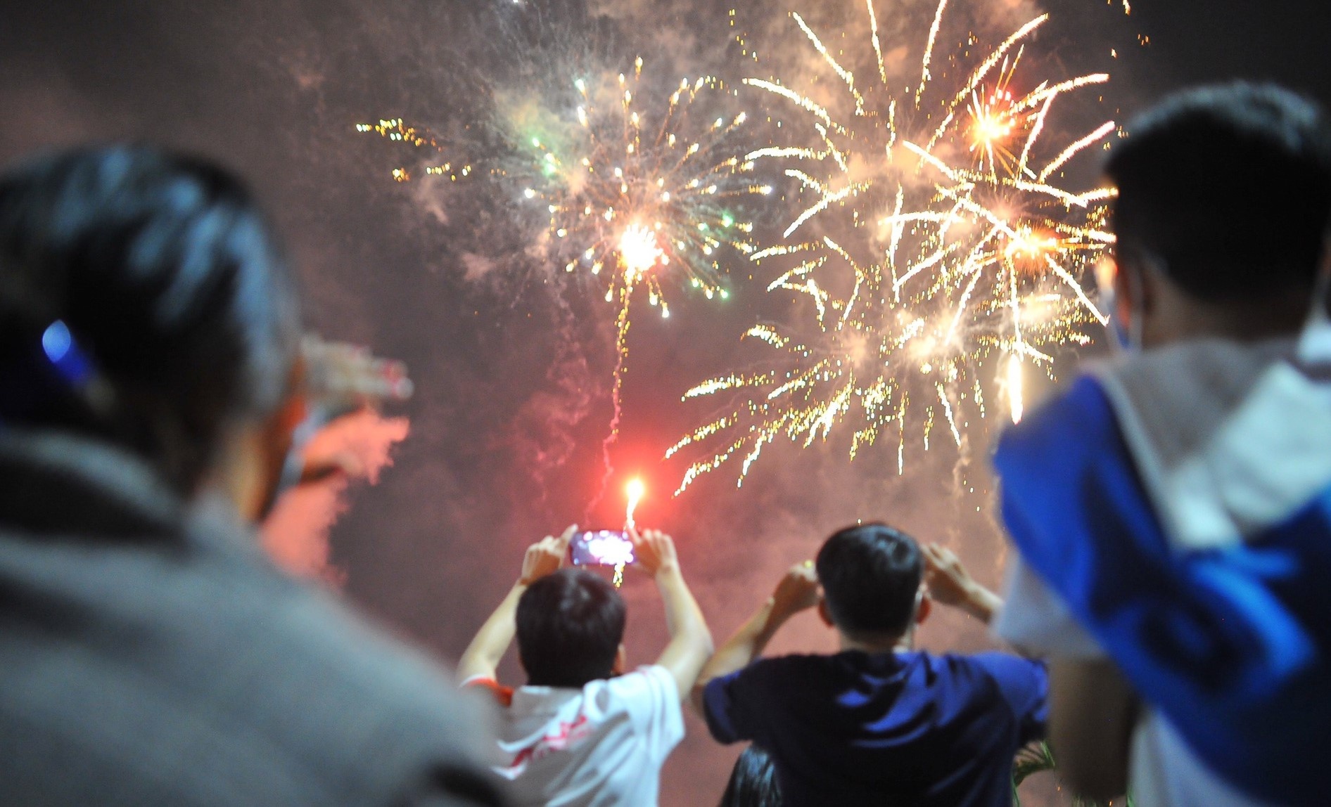 Quang Nam dung ban phao hoa Tet de phong dich Covid-19 hinh anh