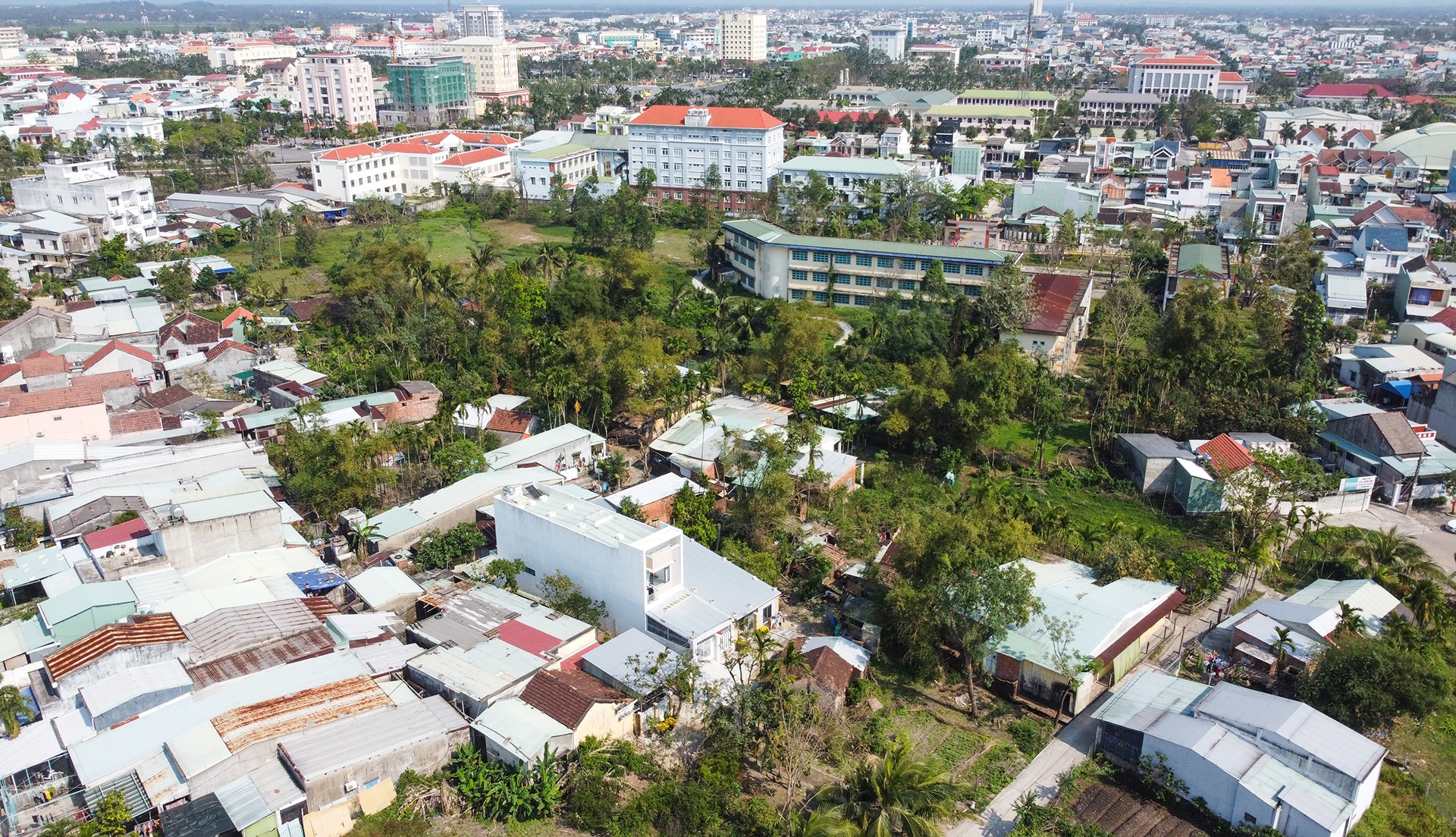 khu dan cu bi lang quen giua long thanh pho anh 1