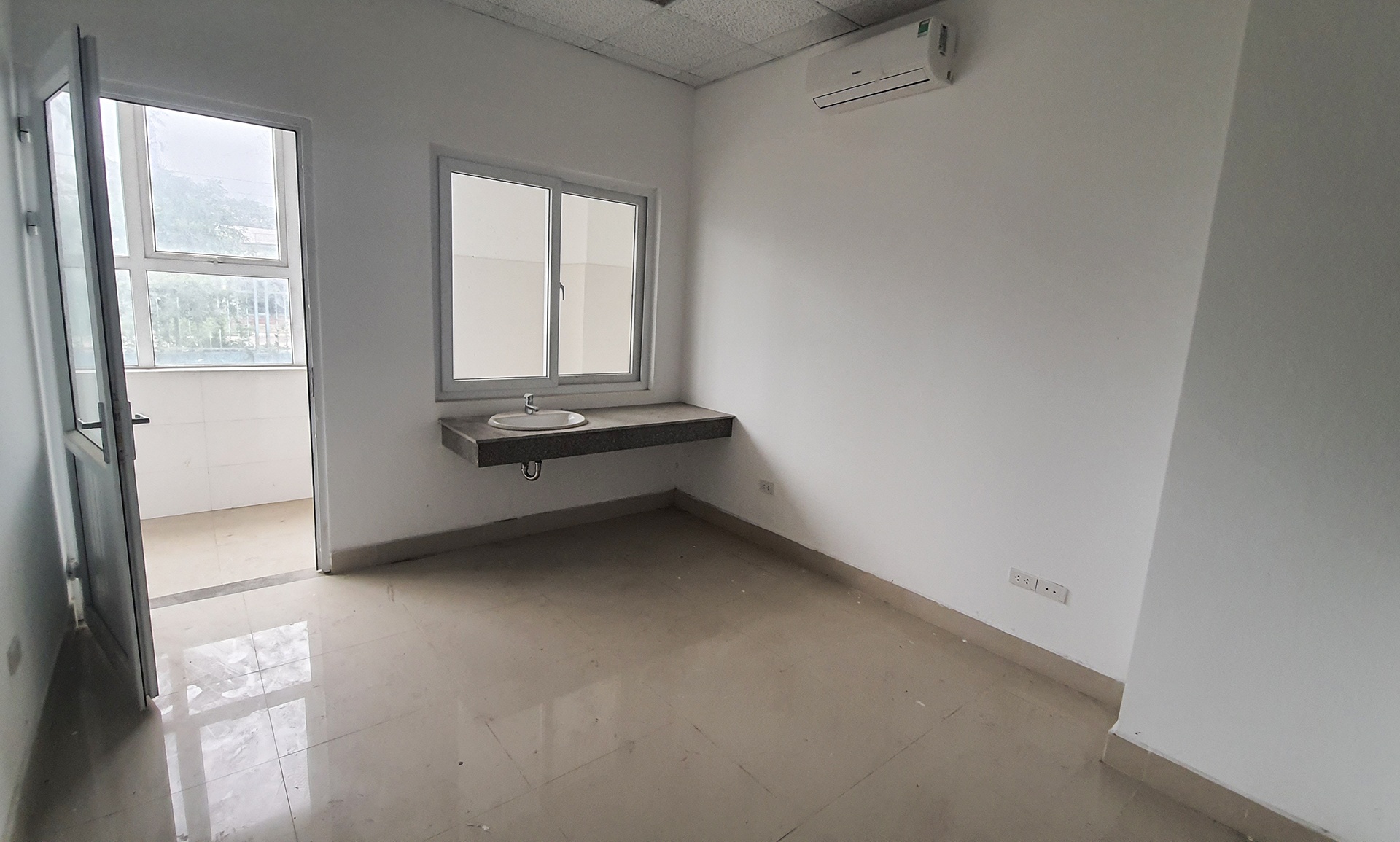 benh vien 150 ty bo khong anh 2