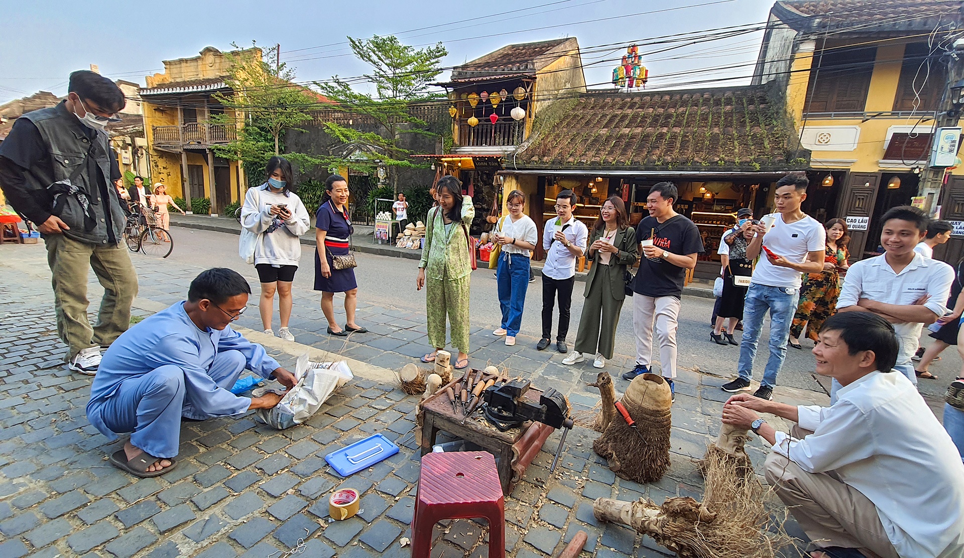 Hoi An kin khach ngay cuoi tuan anh 9