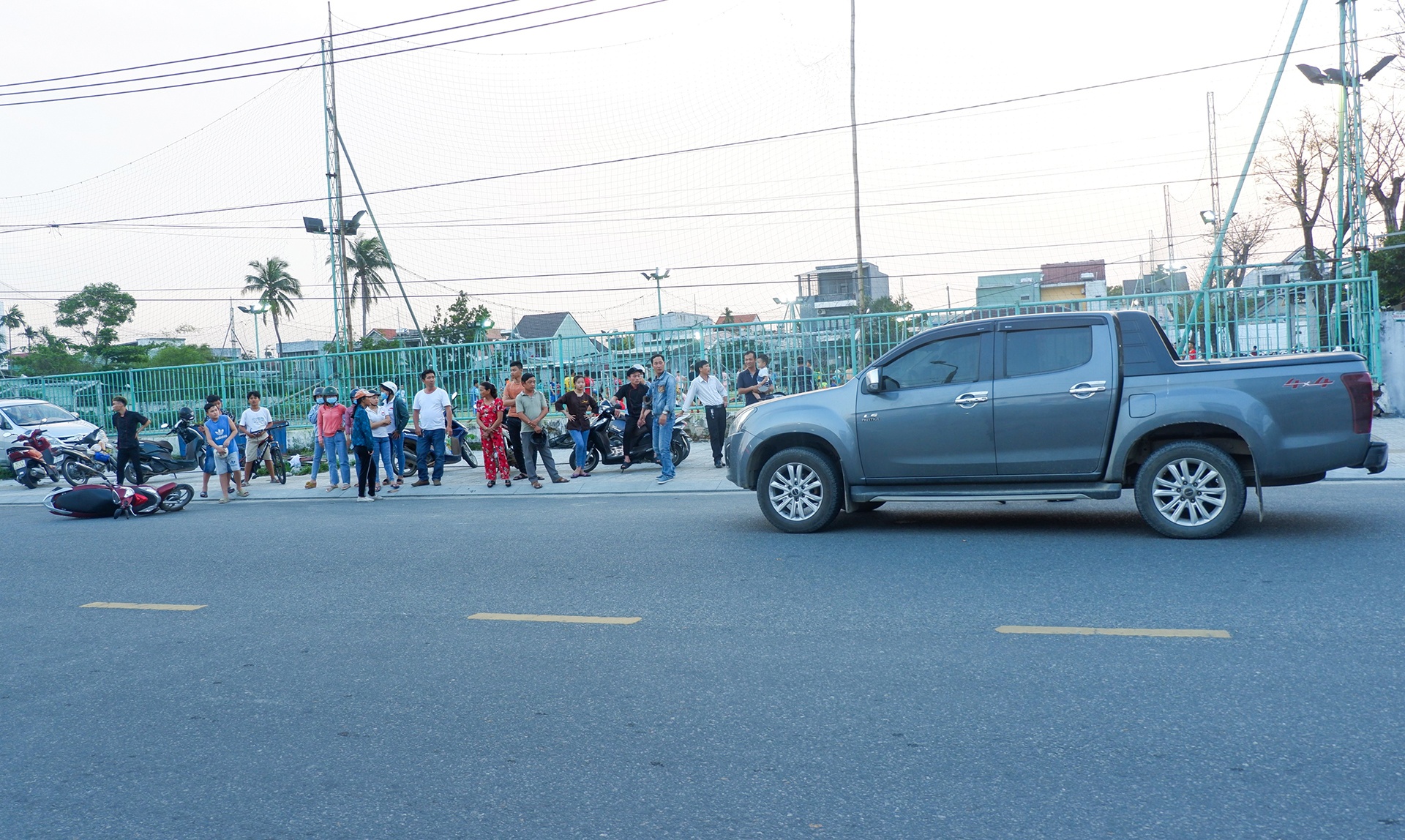 tai xe uong bia gay tai nan anh 1