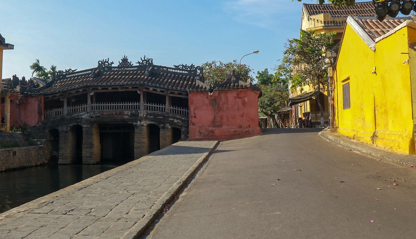 Hoi An vang lang sau khi co ca mac Covid-19 hinh anh