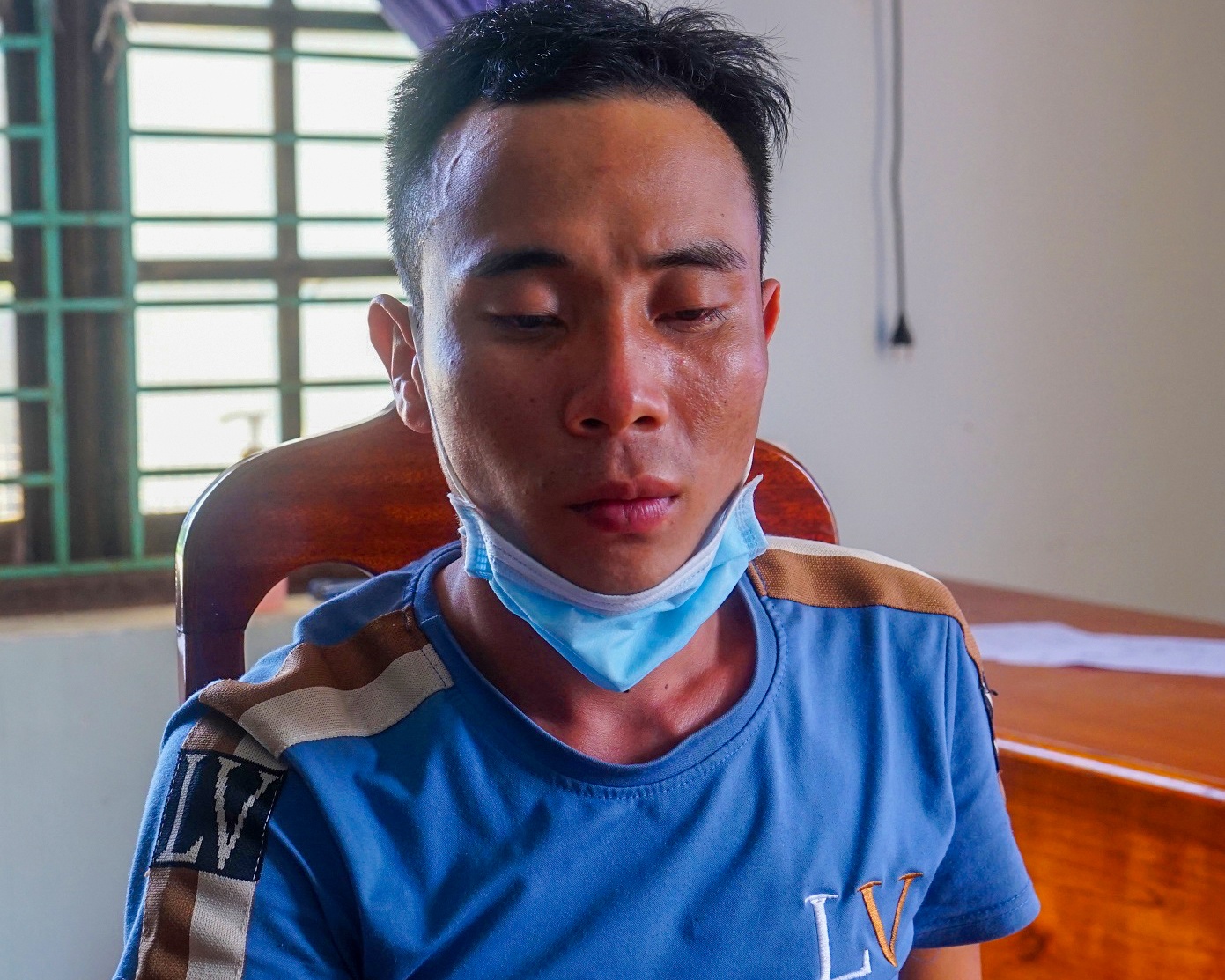 nam thanh nien tang tru sung anh 1