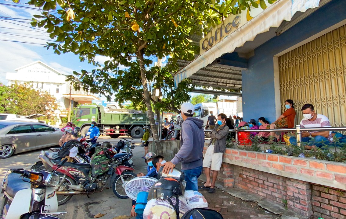 Quang Nam yeu cau nguoi dan khong tu y ve nha anh 1