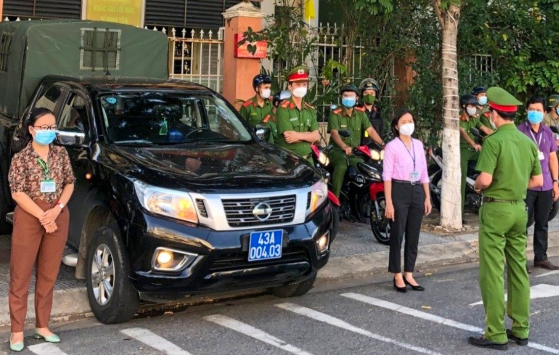 Da Nang lap 200 to tuan tra giam sat nguoi dan 'ai o dau o do' hinh anh