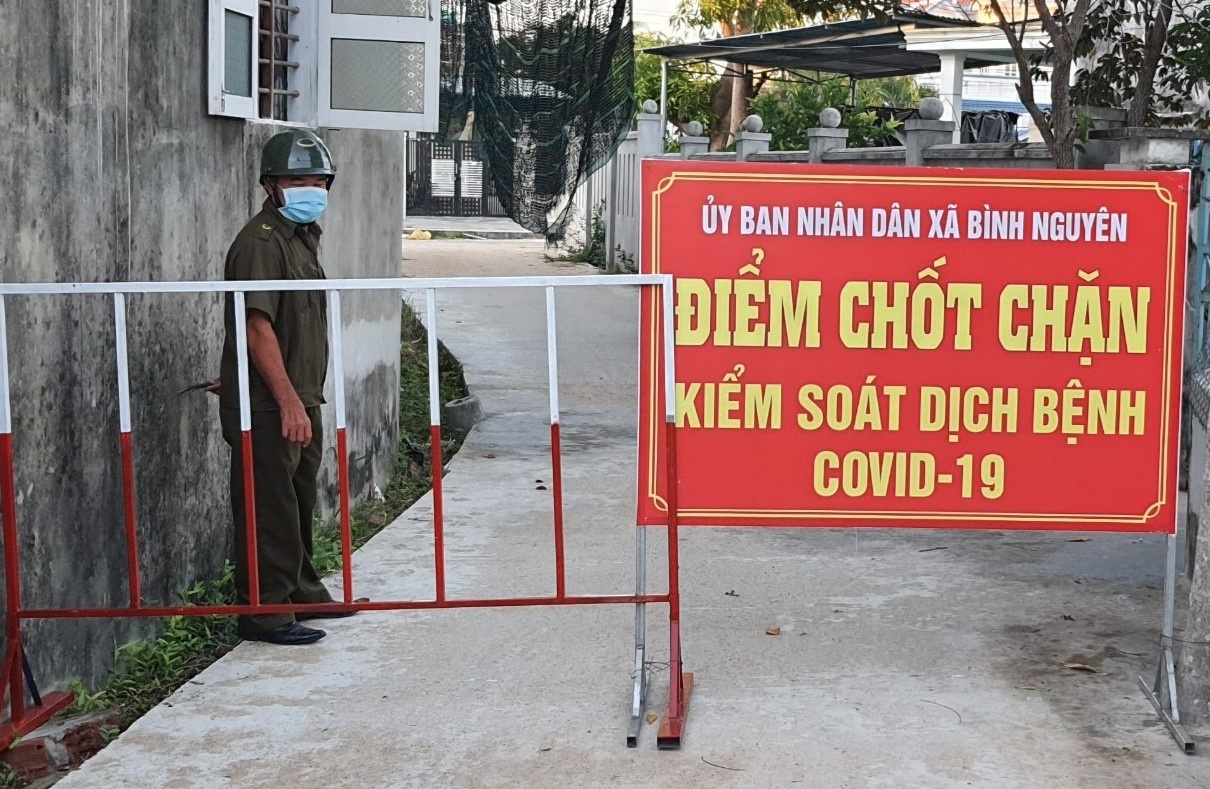 Khoi to vu an lay lan dich Covid-19 tai Quang Nam hinh anh