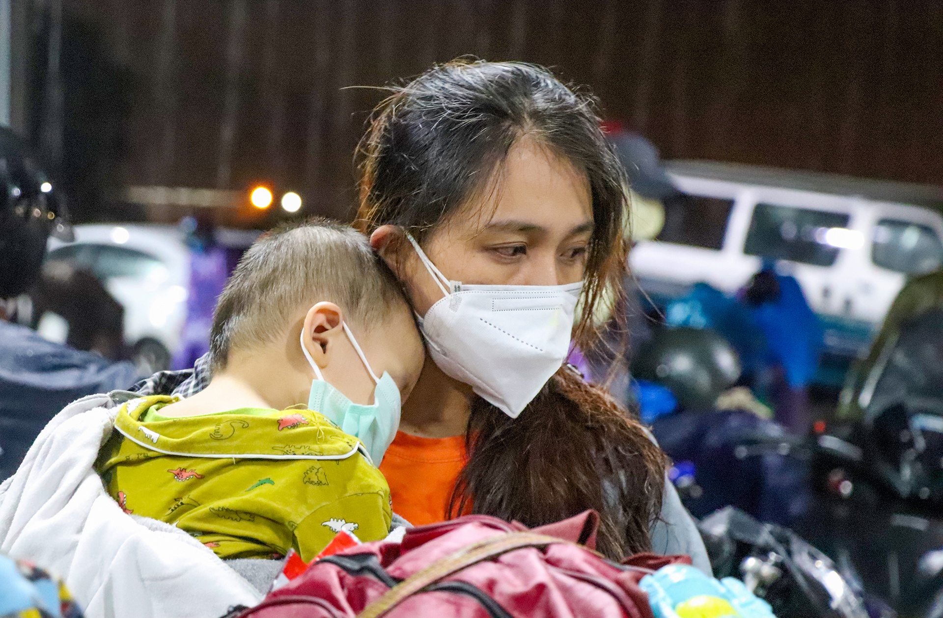 hang nghin luot xe qua ham hai van anh 4