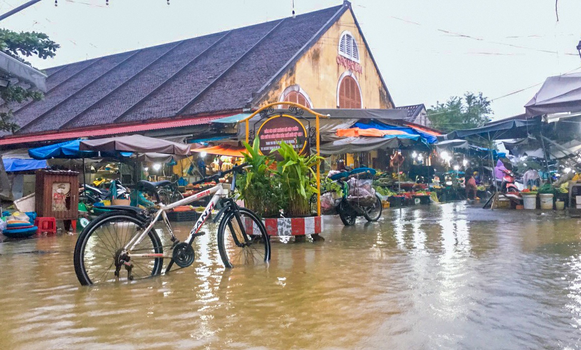 pho co Hoi An bi ngap anh 7