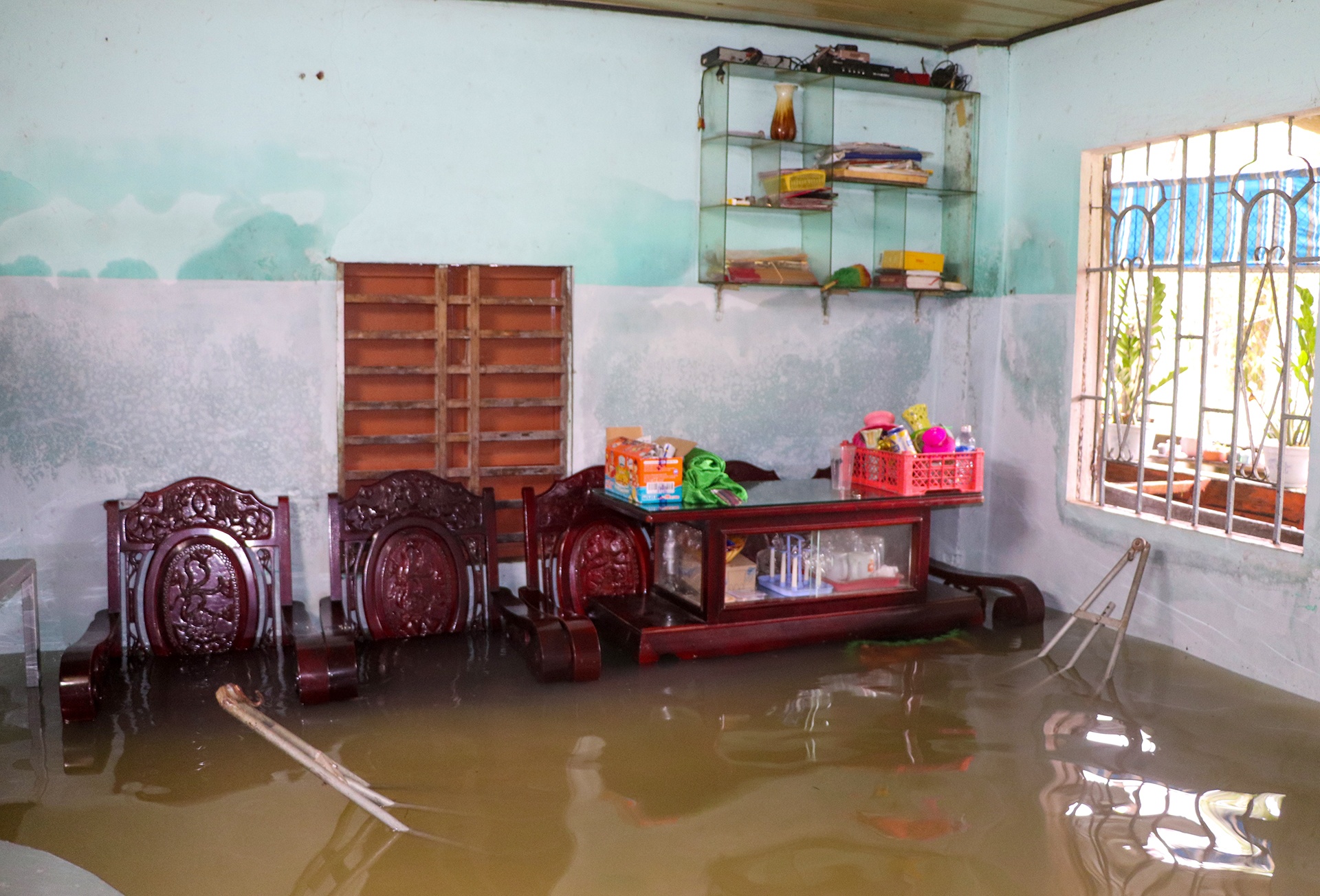 TP Tam Ky ngap trong bien nuoc anh 11