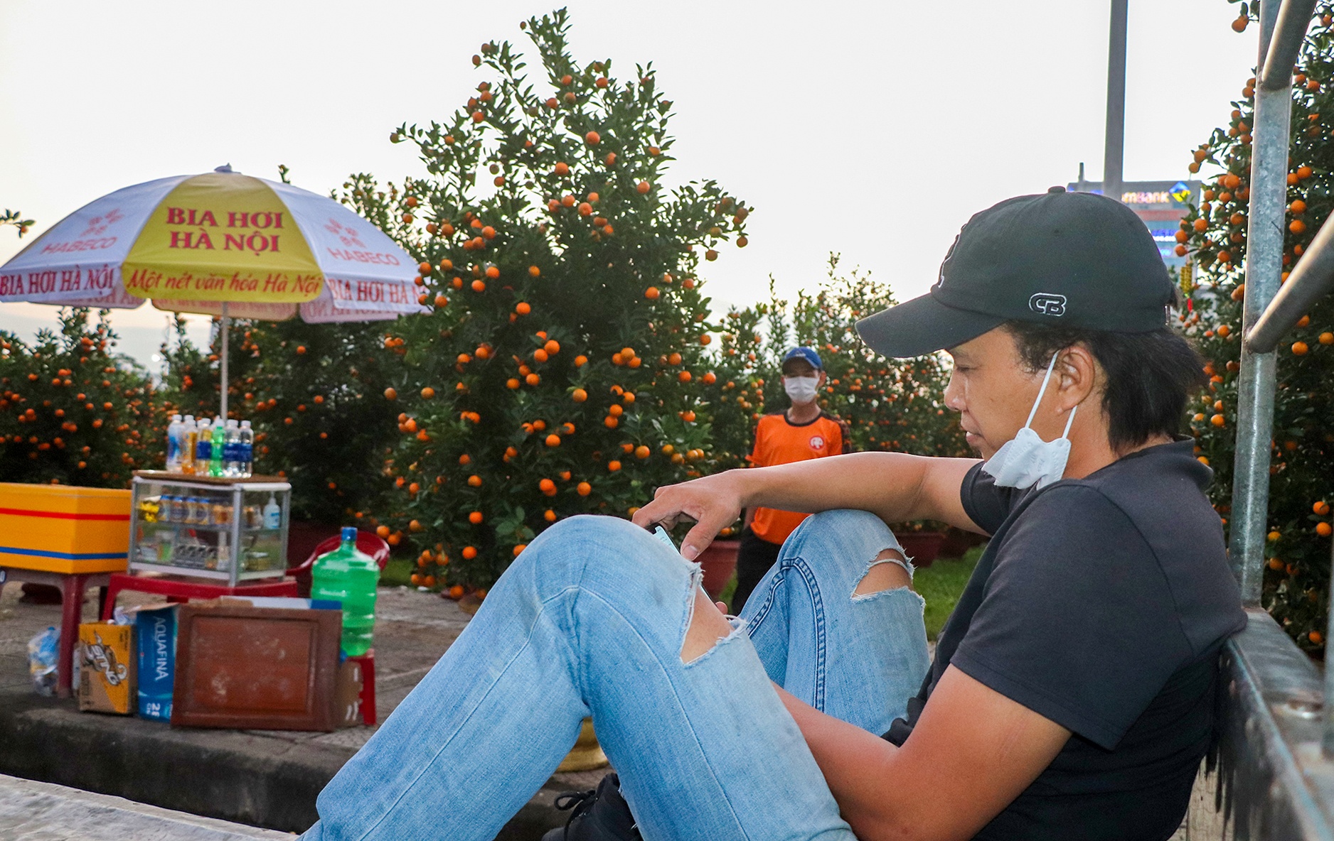 cho hoa Tet vang khach o Da Nang anh 9