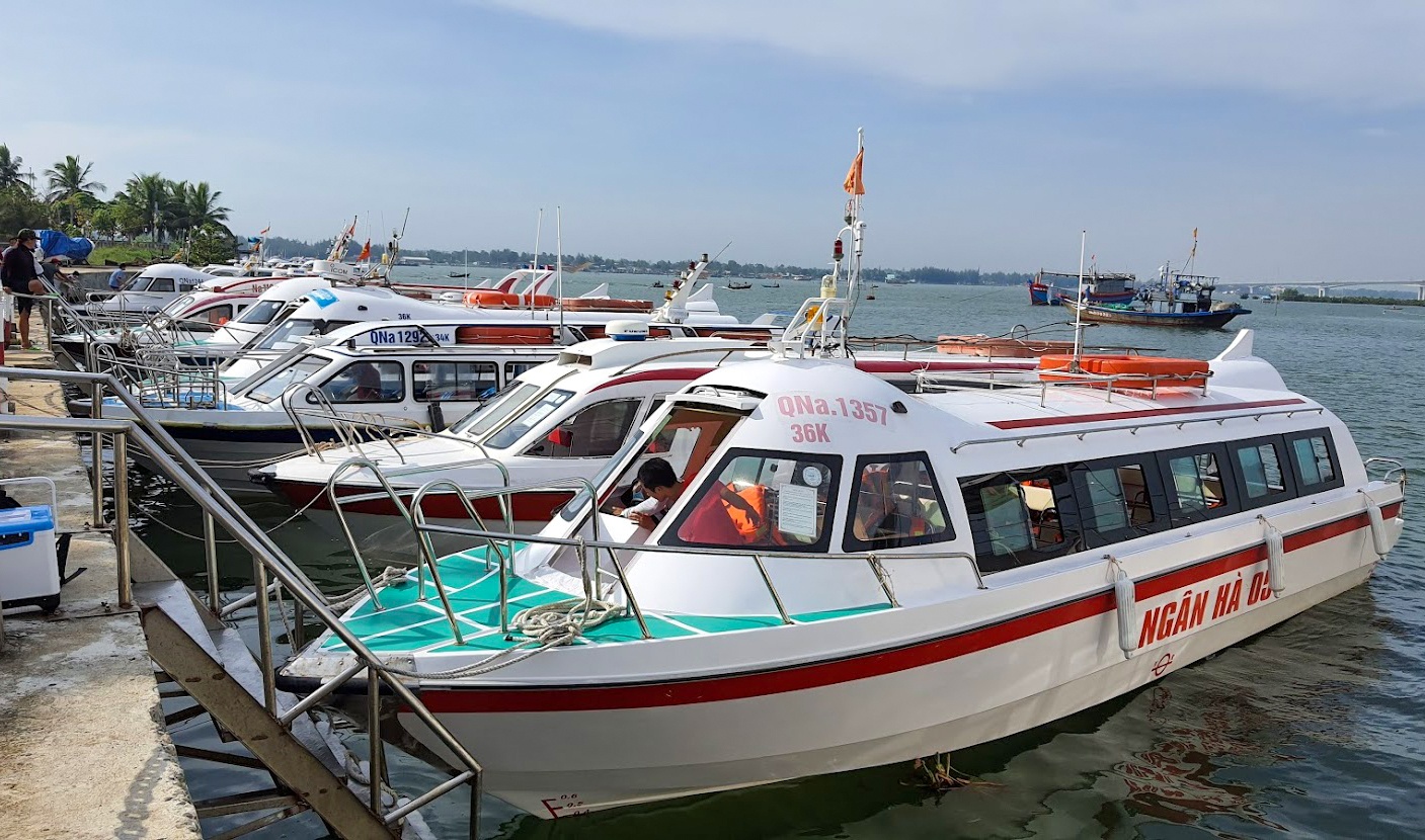 Quang Nam tam dung tuyen duong thuy Cua Dai - Cu Lao Cham hinh anh