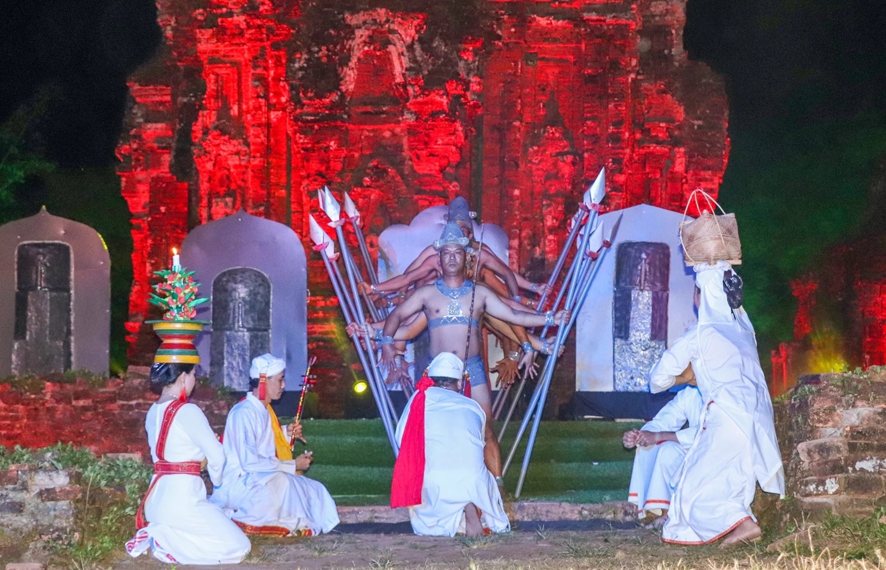 dem My Son huyen thoai anh 7