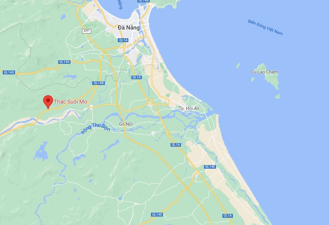 2 thanh nien duoi nuoc khi tam ho sau anh 2