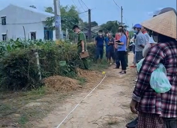 một phụ nữ tử vong sau cuộc đánh nhau ảnh 1 mot phu nu tu vong sau cuoc danh nhau anh 1