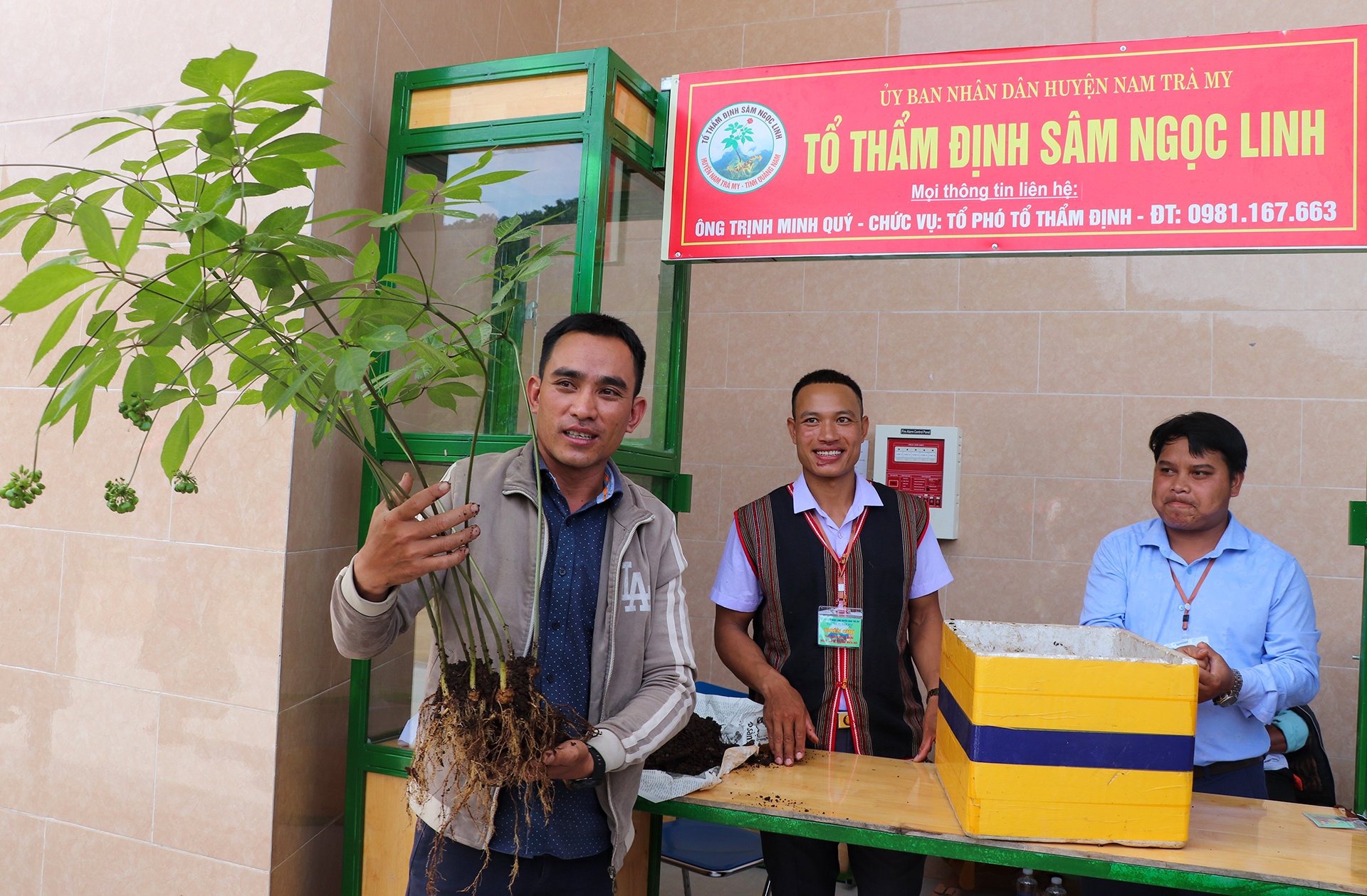 sam Ngoc Linh gia 900 trieu dong anh 1