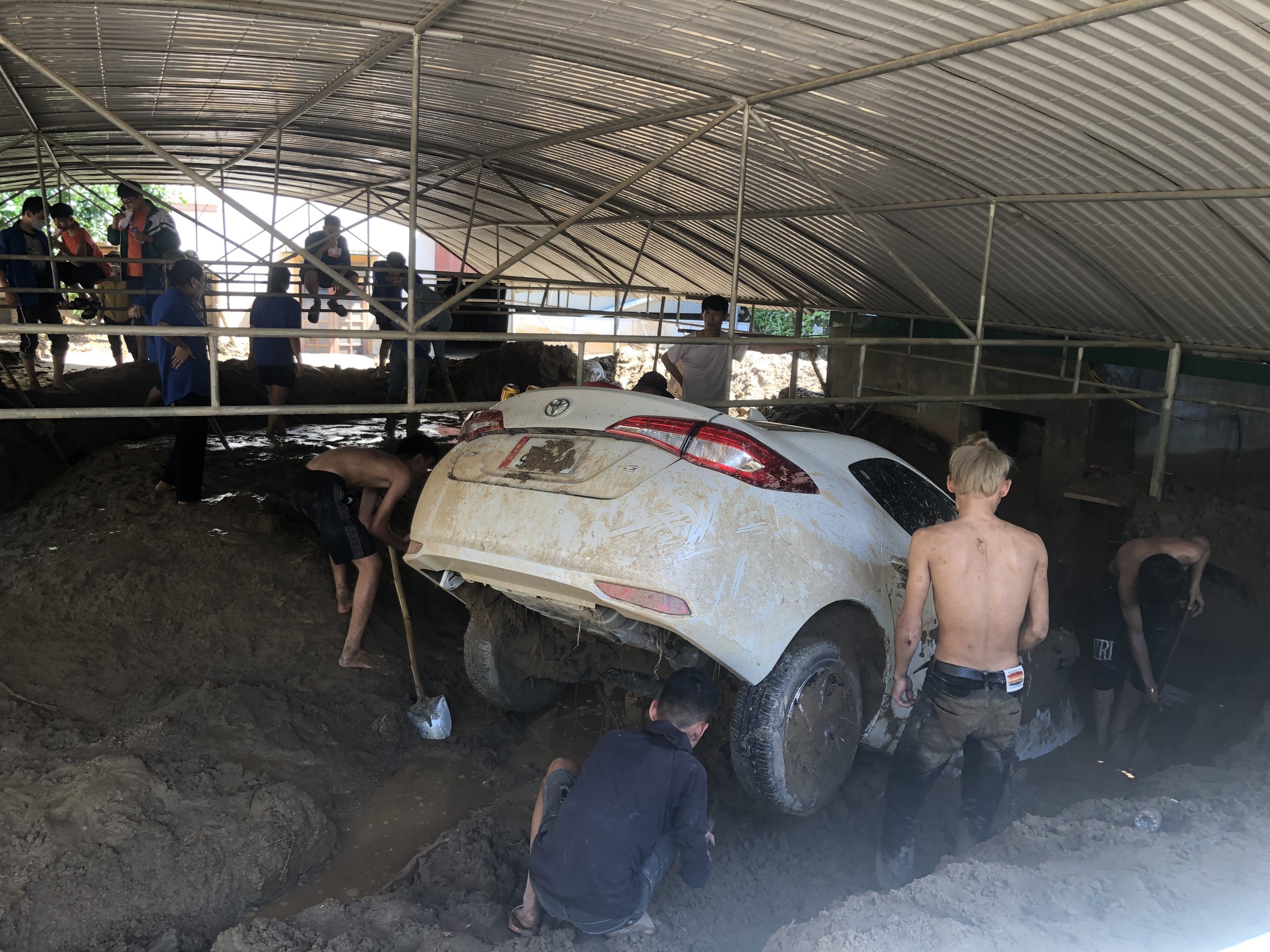 lu quet Nghe An anh 1