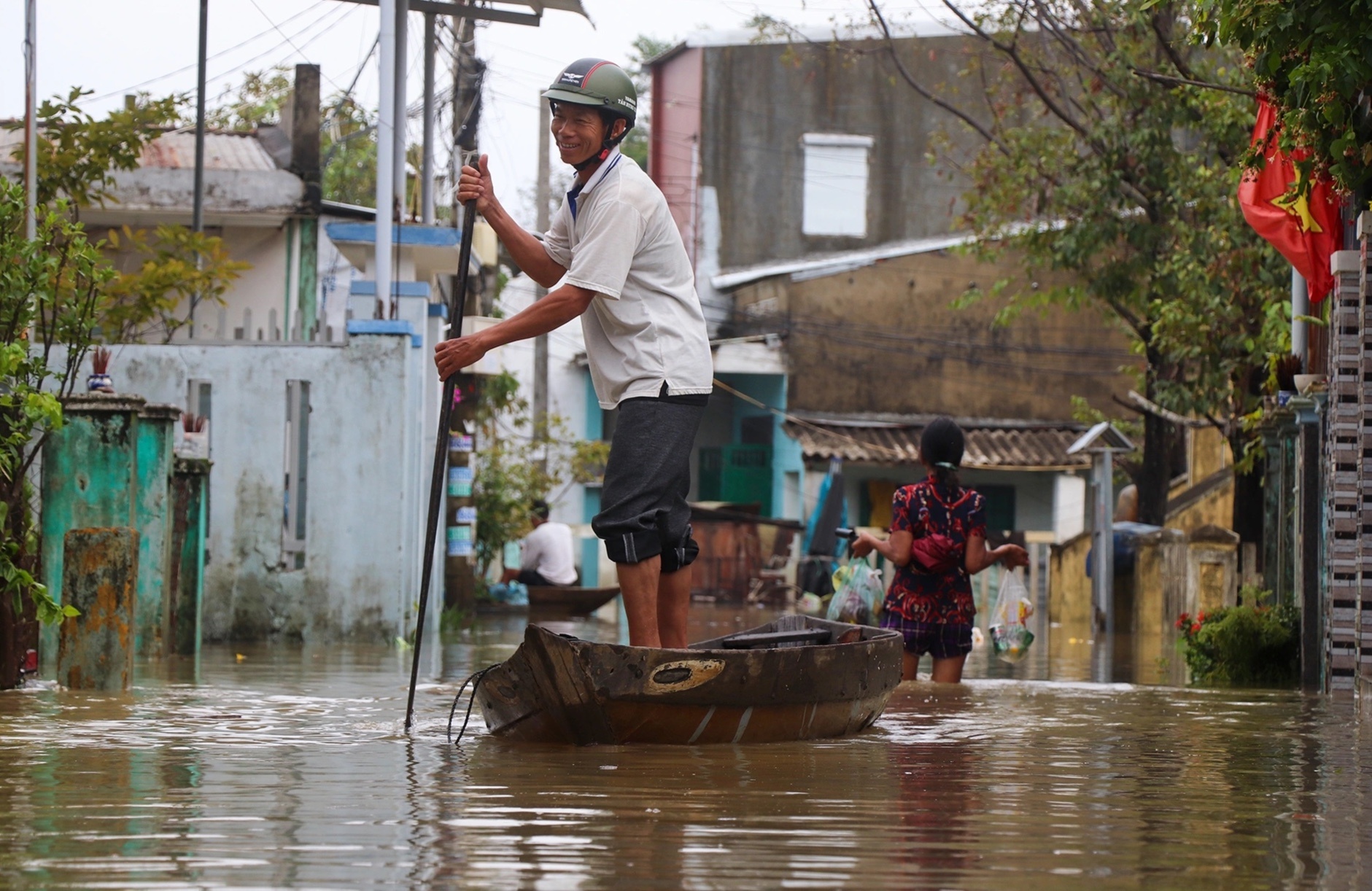 Hang tram ngoi nha ngap anh 6