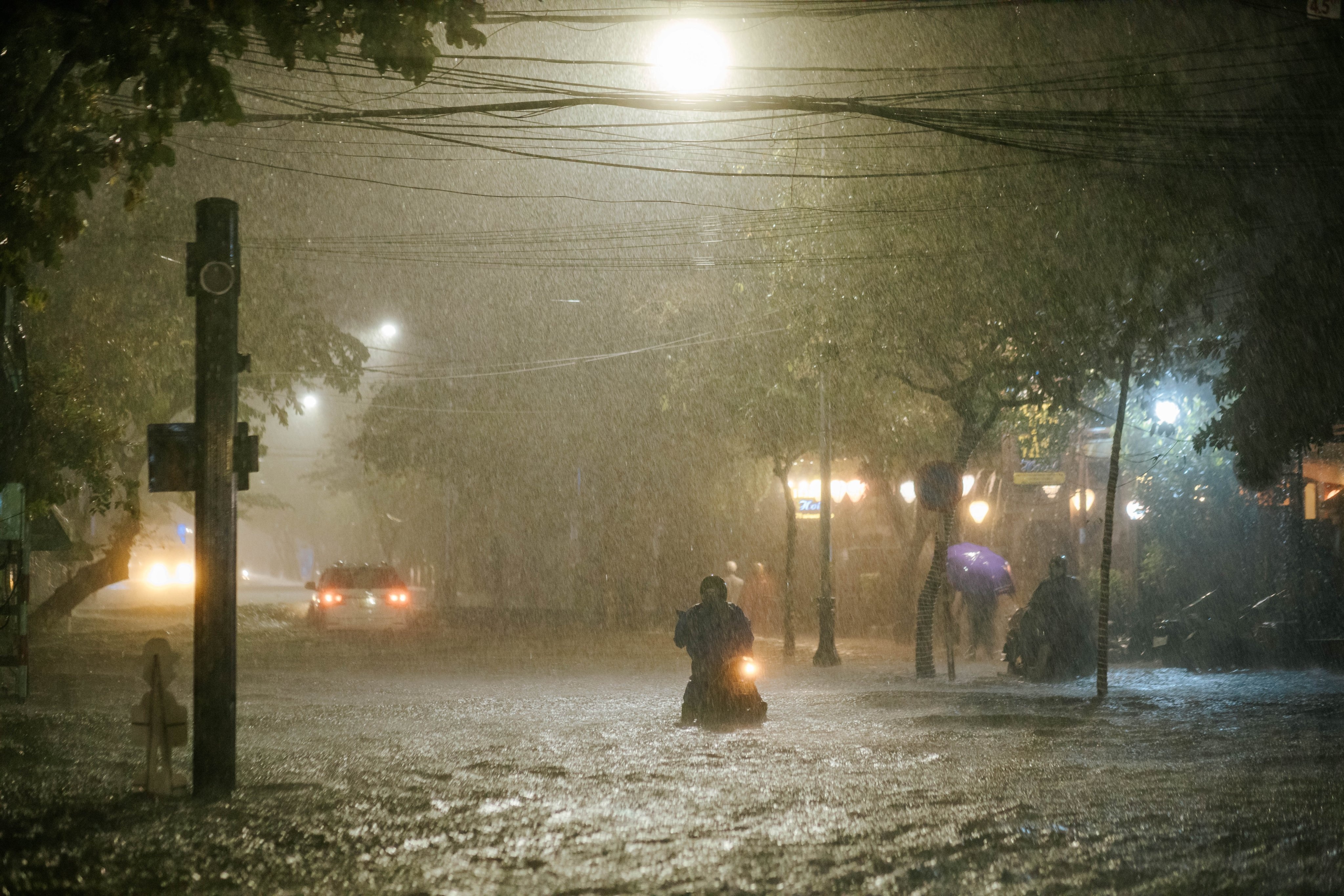 Hoi An ngap nang anh 4
