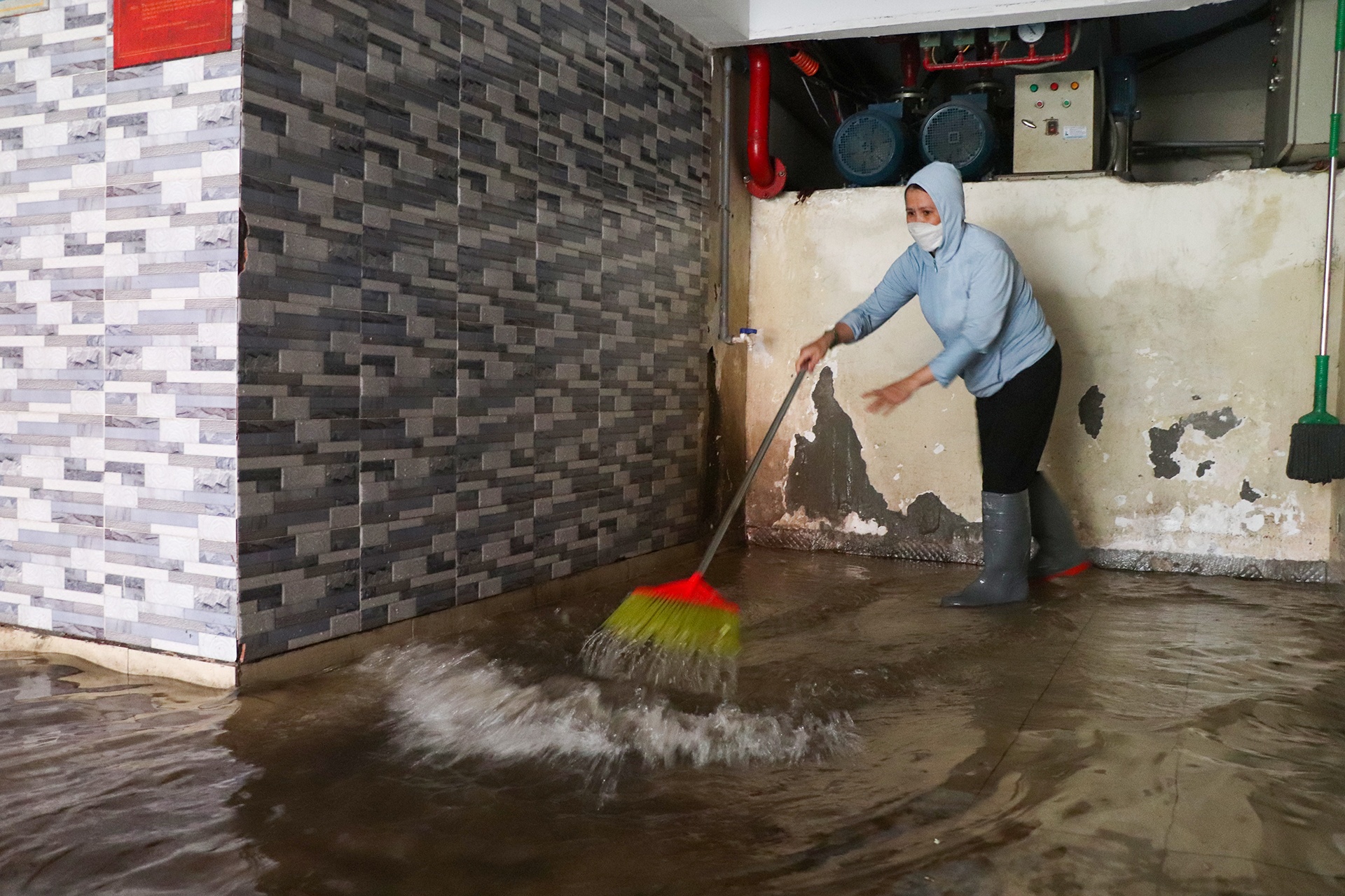 Da Nang ngap lut anh 6