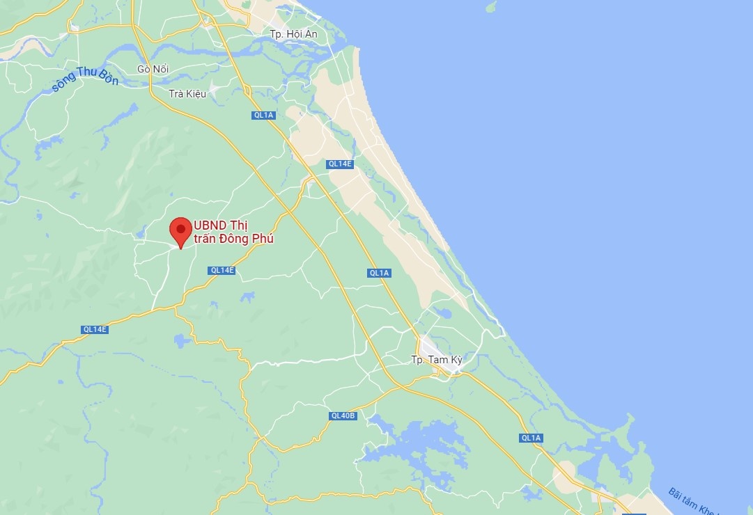 Bé gái bị chém ảnh 1 Be gai bi chem anh 1